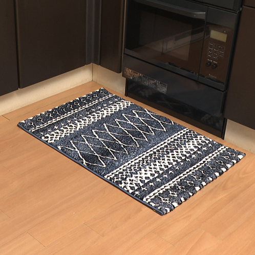 ＜６０×９０ｃｍ＞ トルコ製　ベニワレン柄 ウィルトン織 インテリアマット