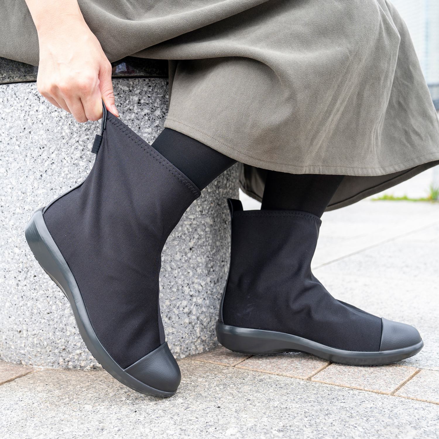 トップドライ 天気予報を気にせず履ける ストレッチショートブーツ