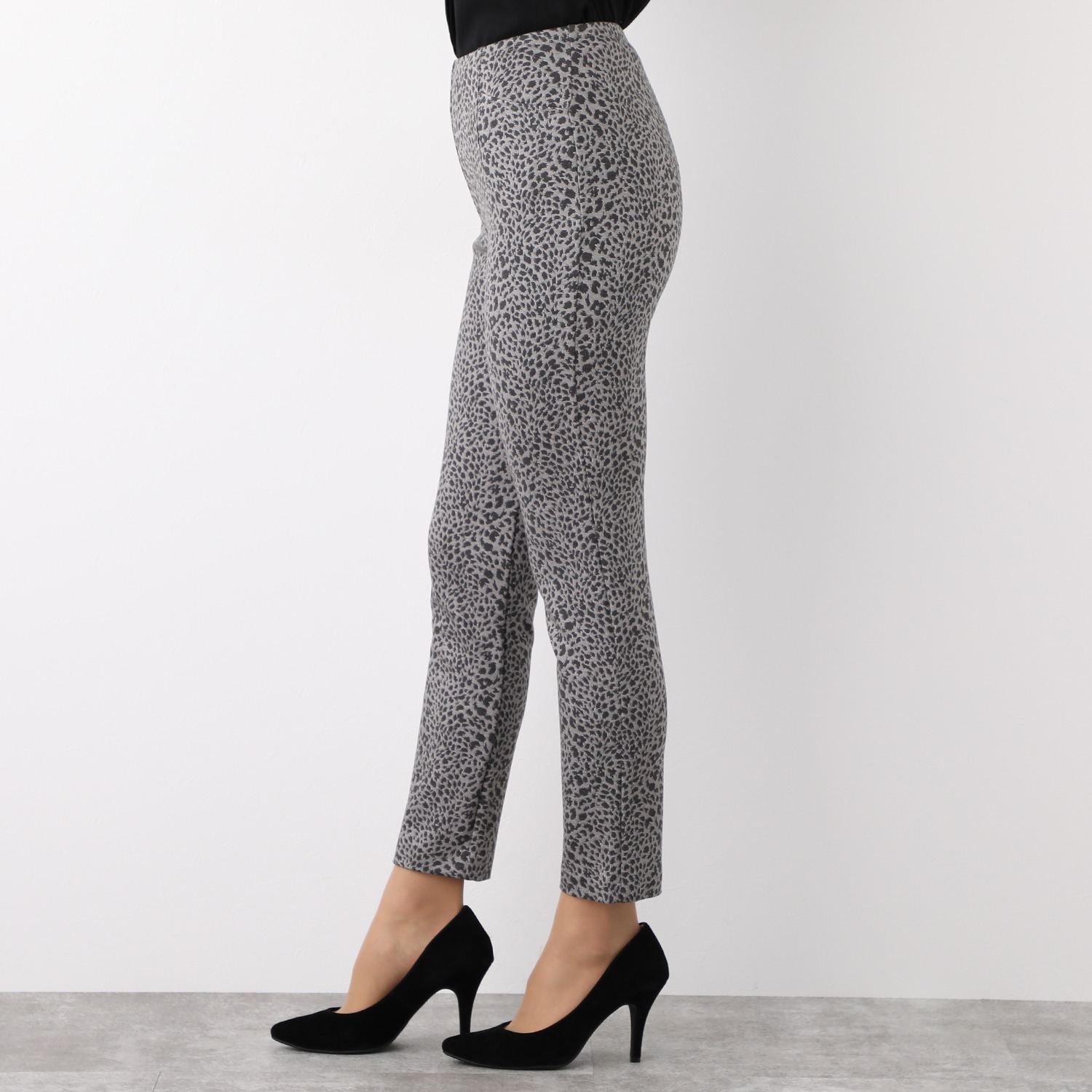 ピーツー アニマル柄 ニットジャガード 暖かスリムパンツ