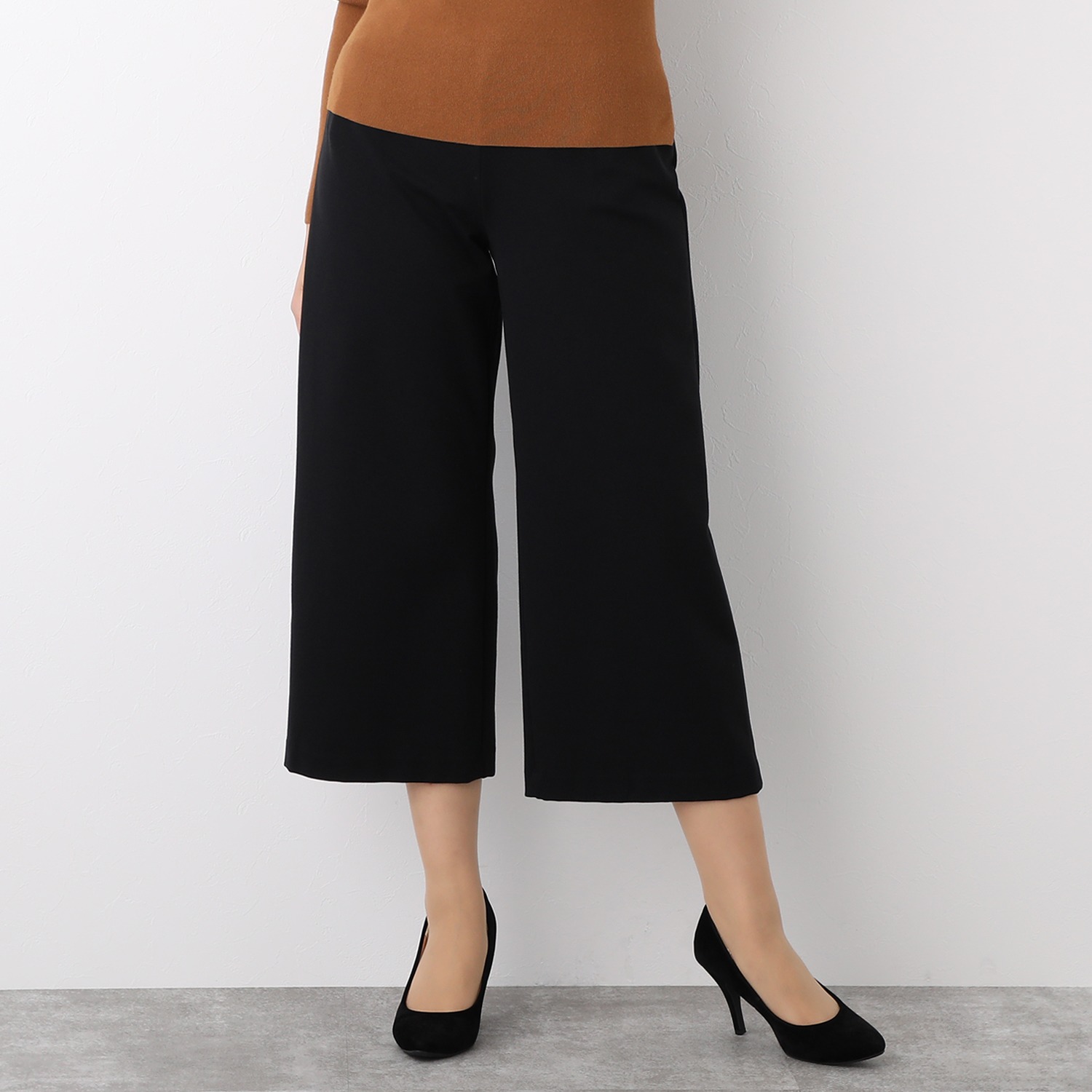 上質ごこち 尾州のこだわり あたたかワイドパンツ