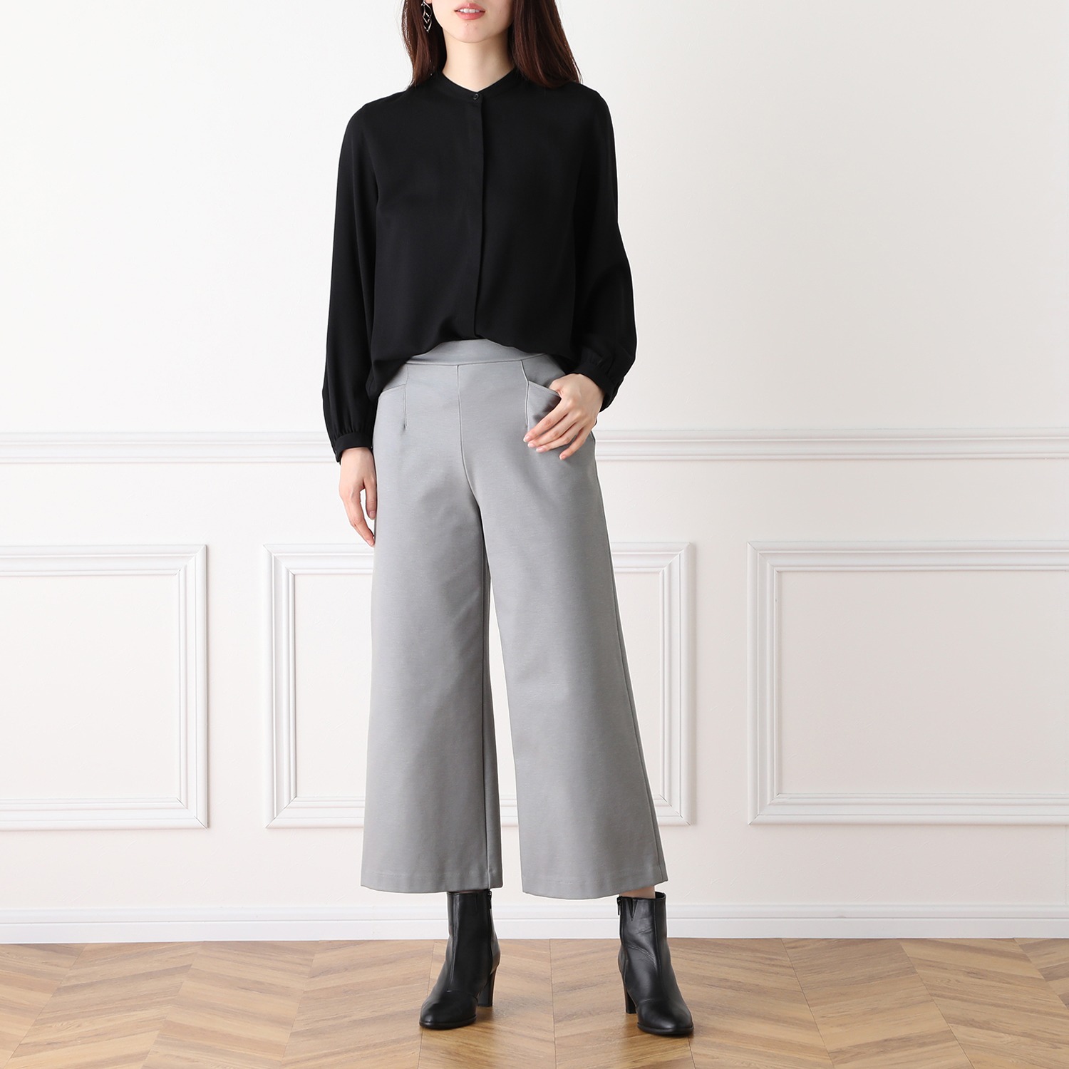 上質ごこち 尾州のこだわり あたたかワイドパンツ