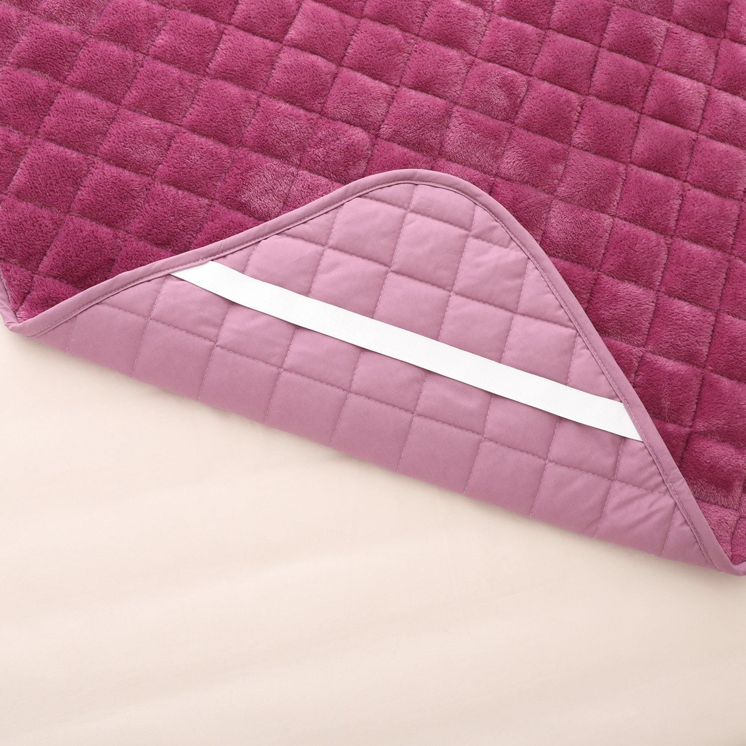 ＜ダブル＞ 西川 あったか吸湿発熱 ウォームラヴ ラグジュアリー 敷きパッド