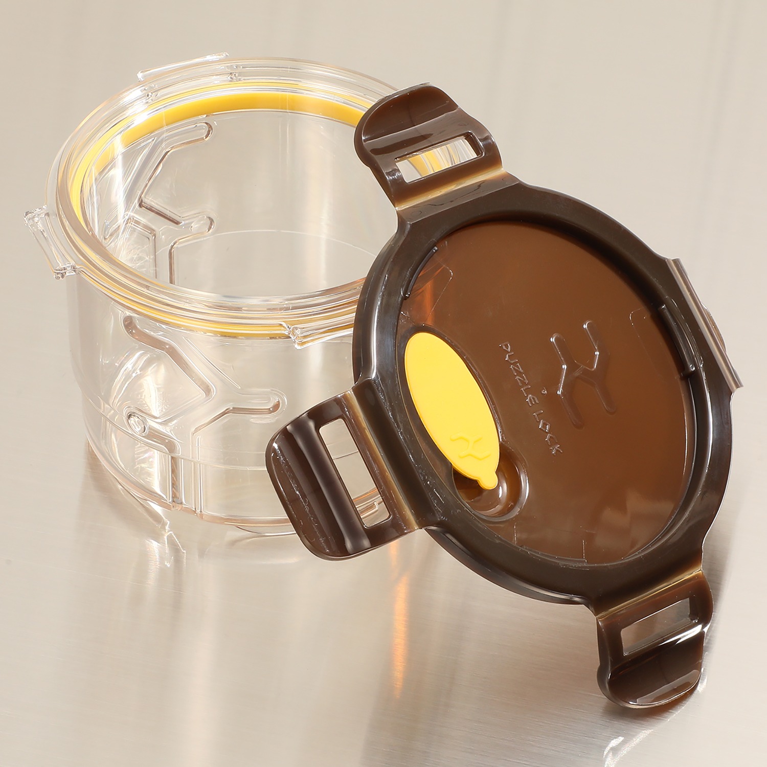 高さ調節ができる！ 積み重ねてロックも可能 保存容器 パズルロック