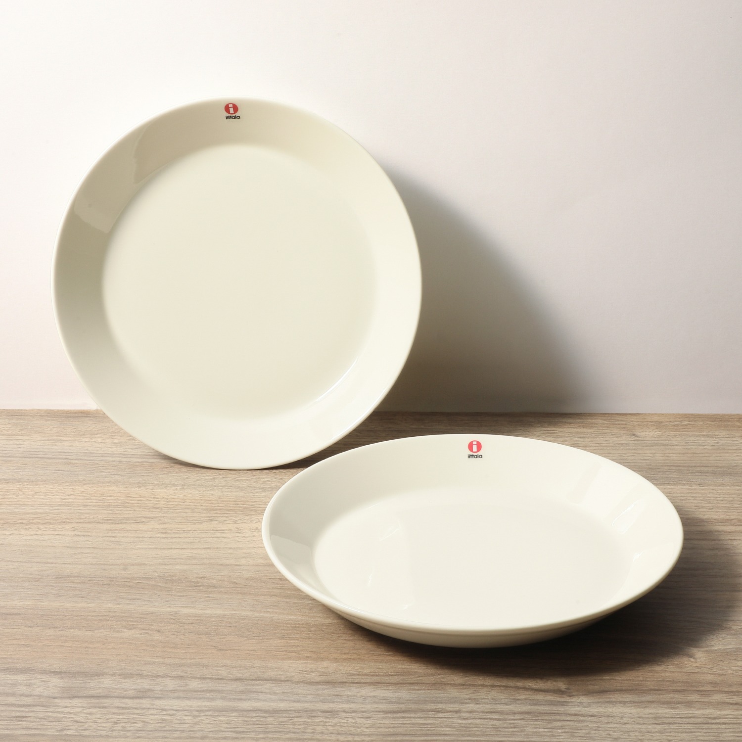 イッタラ ティーマ ２１ｃｍプレート　ペア ＜ホワイト＞