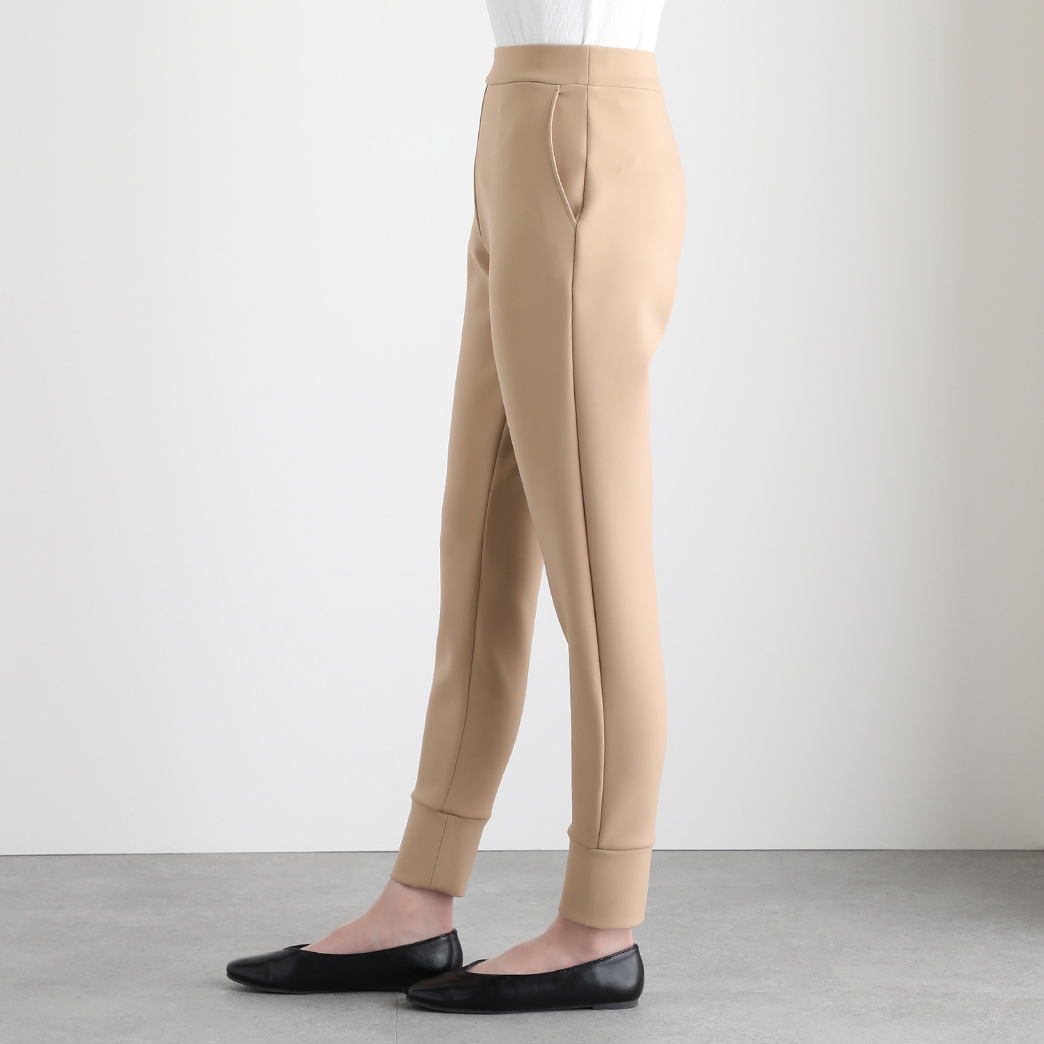 ＜ユニセックス＞ アンダモン エアロダンボールニット 美脚ジョガーパンツ