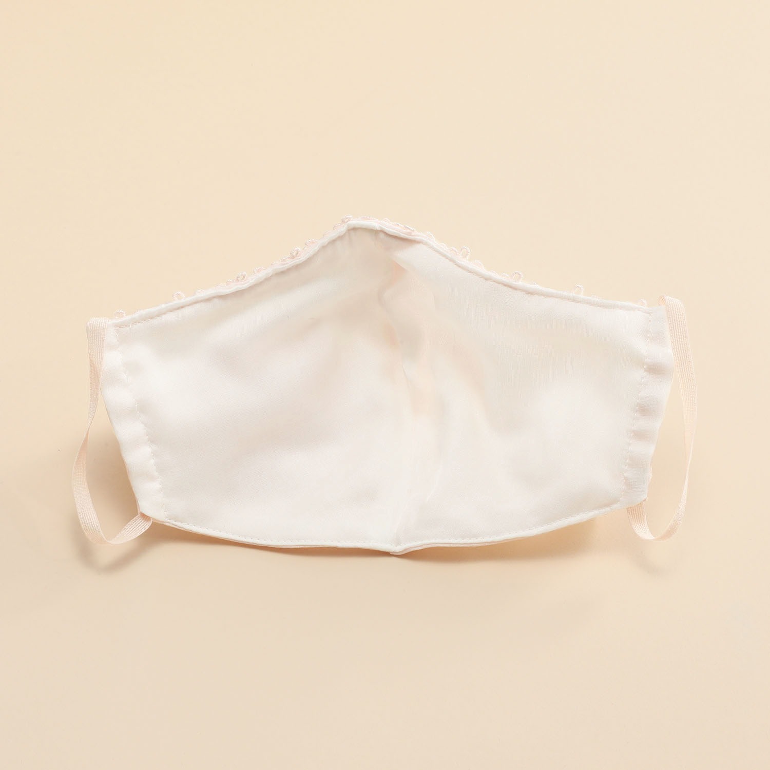 ラ　ルイス 抗菌防臭ガーゼ使用 刺しゅうシルクマスク