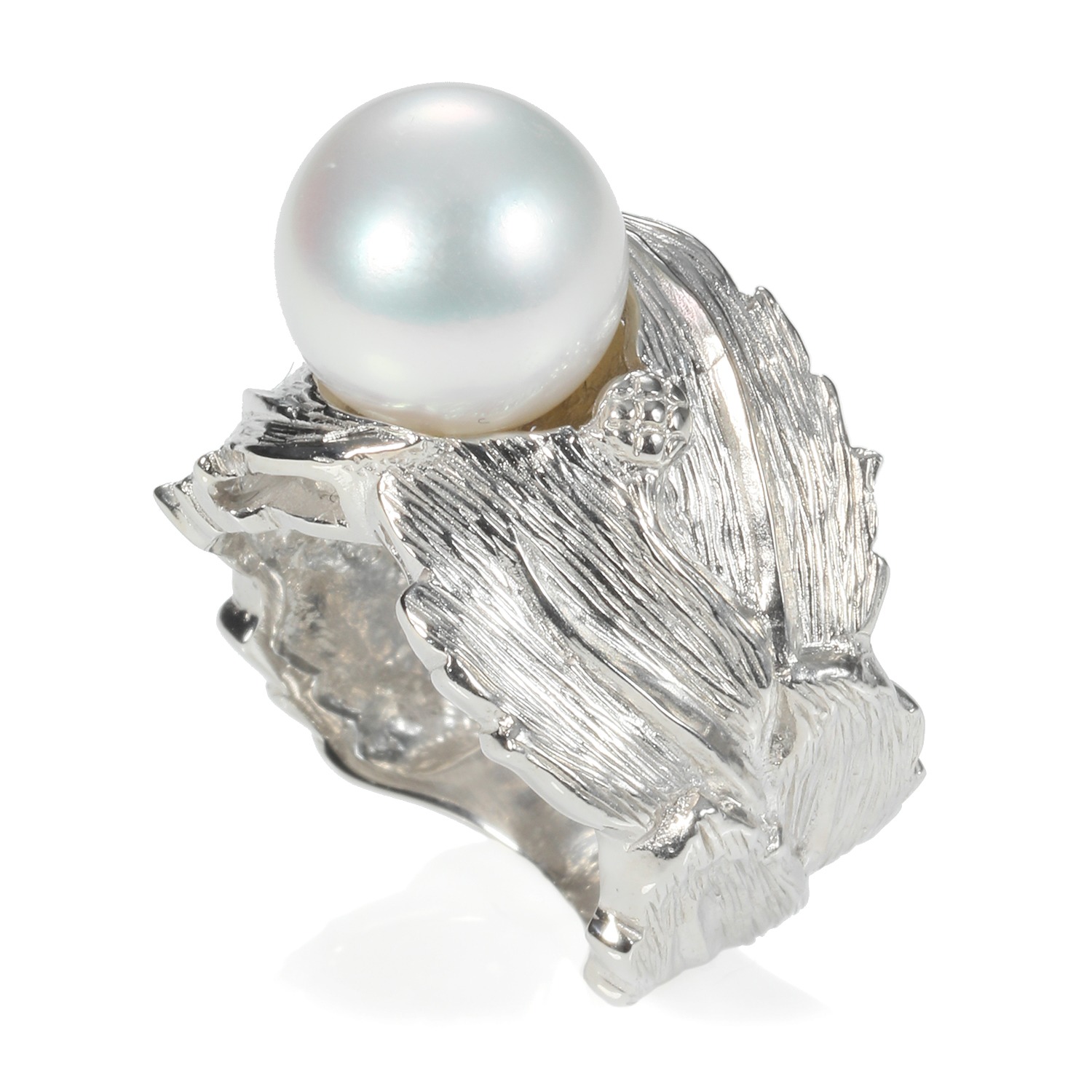 アントレゾ 白蝶パール マルベリーデザイン リング