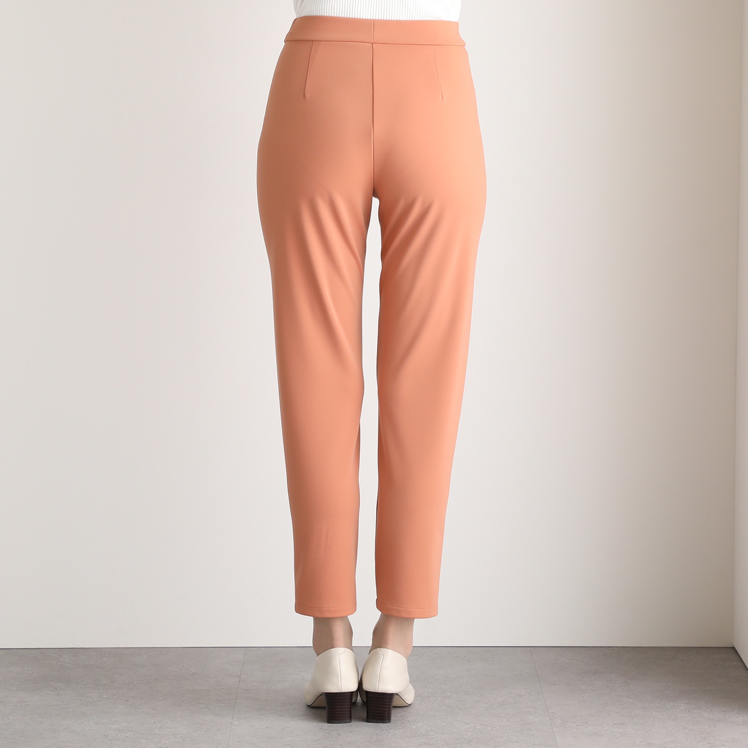 上質ごこち アルディナ スリットデザインパンツ