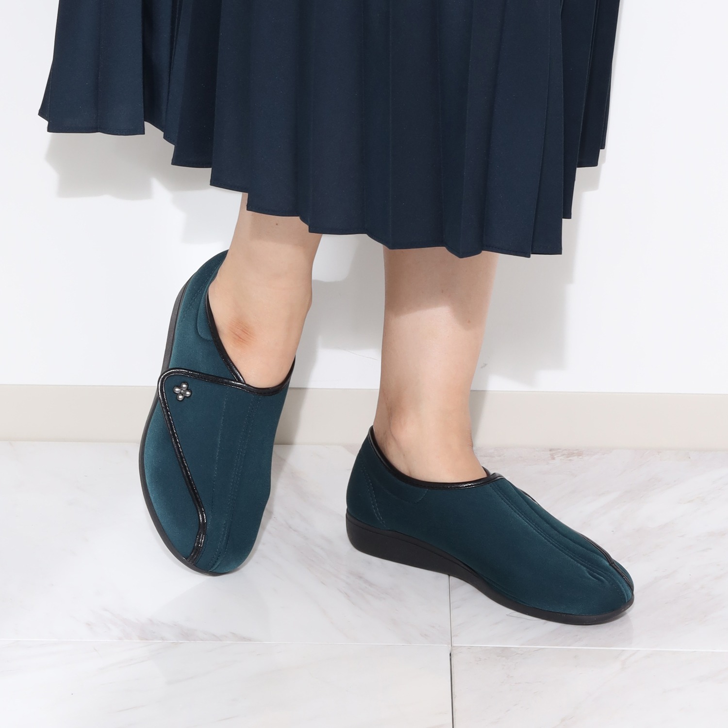 快歩主義 軽量コンフォートシューズ