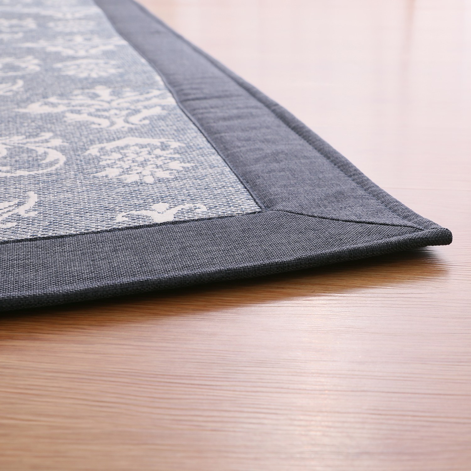 ＜１８５×１８５ｃｍ＞イケヒコ ふくれ織 ジャガードラグ