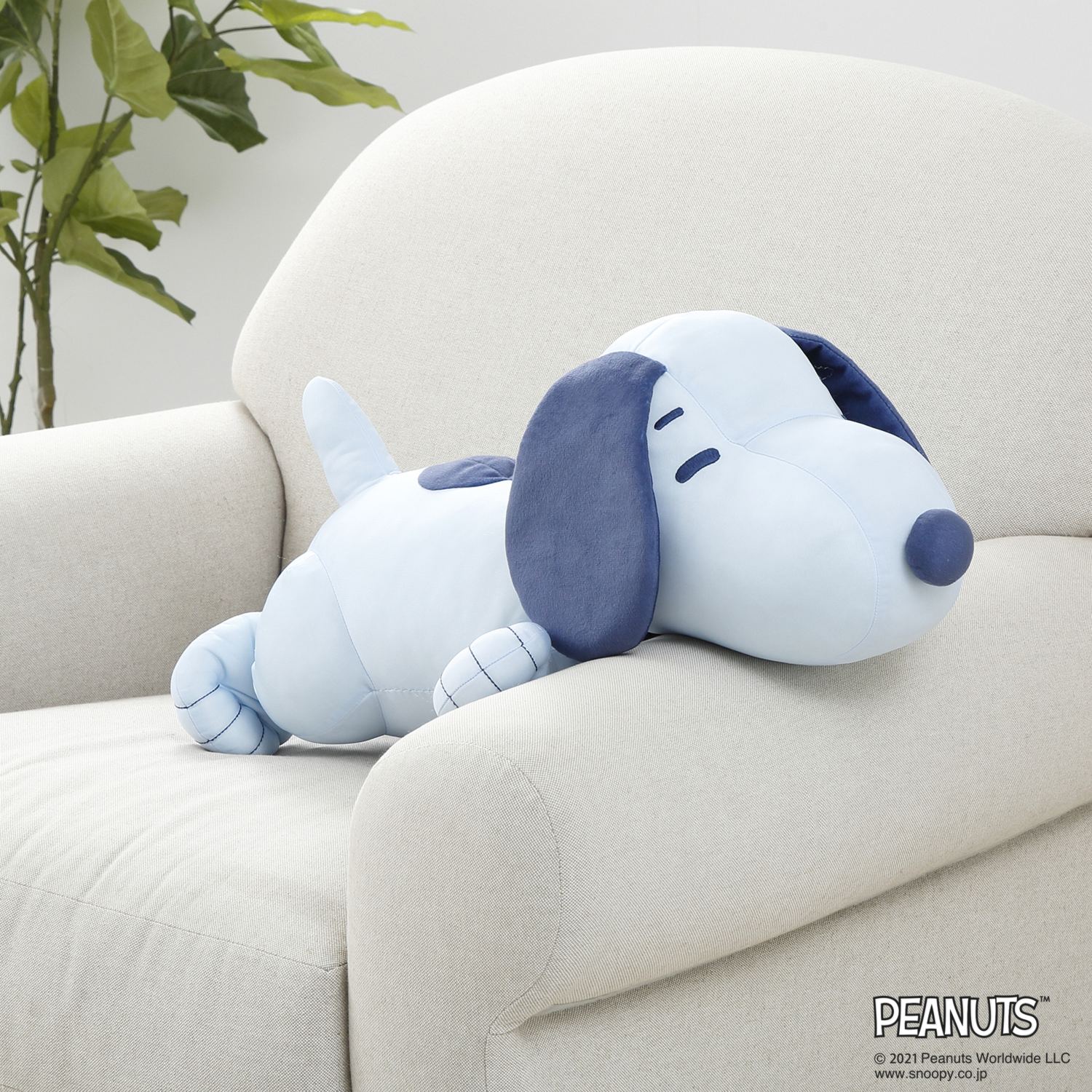西川 スヌーピー ひんやり抱きまくら