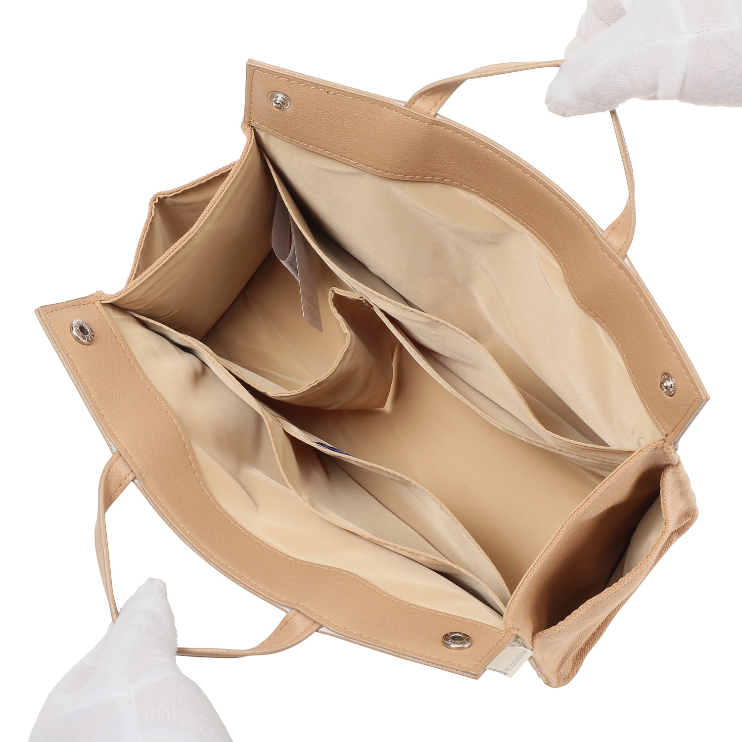 ルートート バッグインバッグ