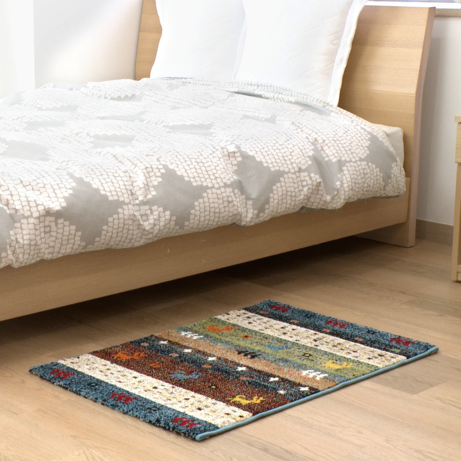 ＜６０×９０ｃｍ＞トルコ製 ギャベ柄 ウィルトンカーペット 