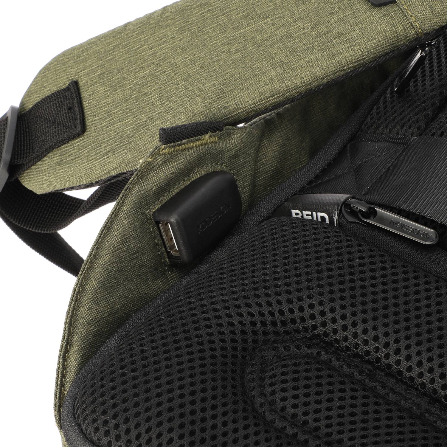 防犯・防刃機能で 旅先にもぴったり！ 多機能リュックＢｏｂｂｙ Ｈｅｒｏ　Ｓｍａｌｌ