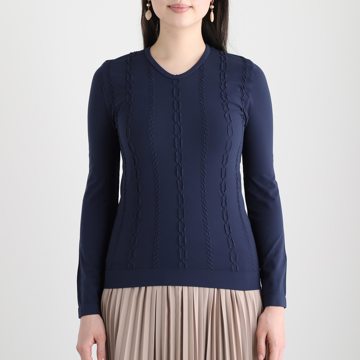 ドルチェ　ドンナ Ｖネック チェーンジャガード ロングスリーブ