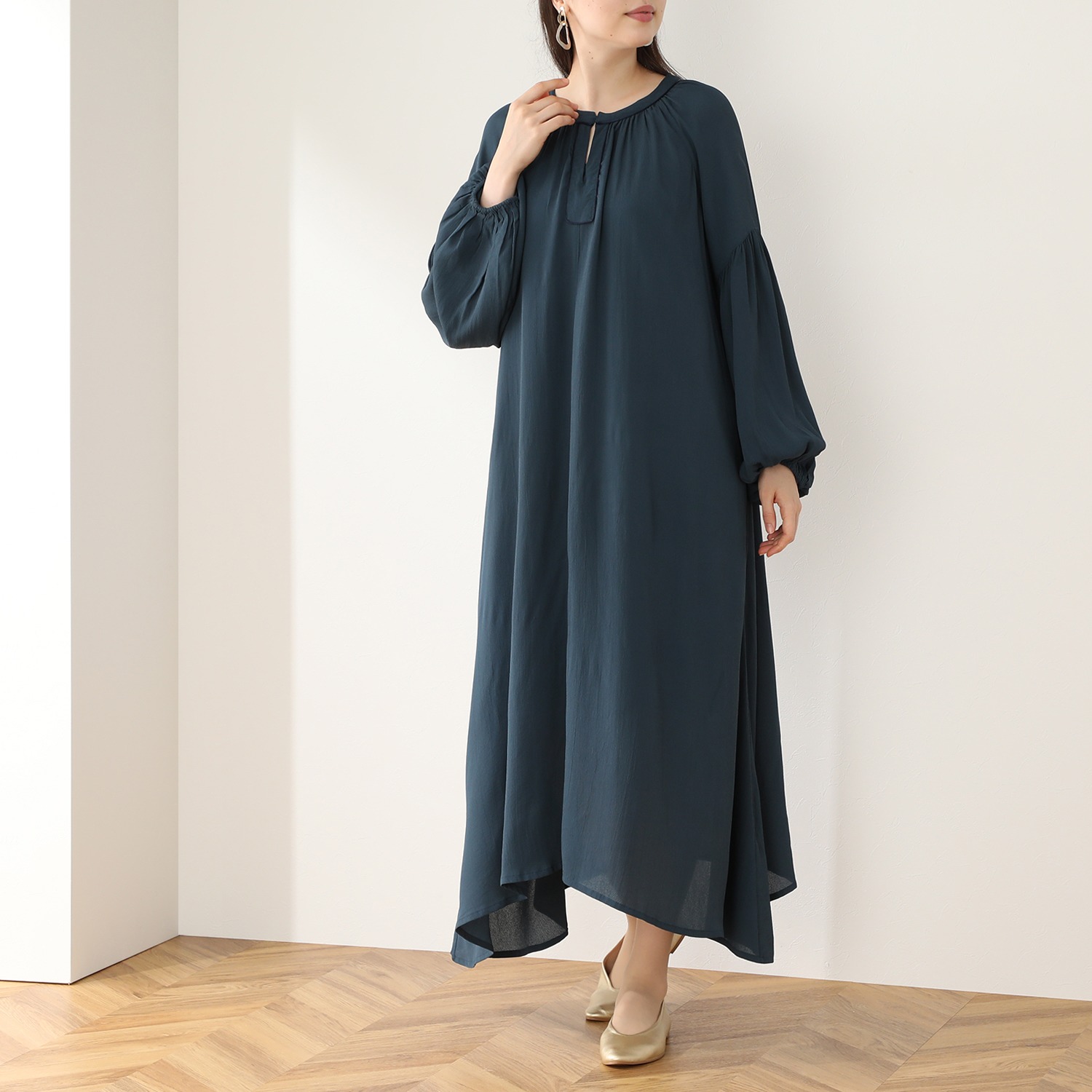 クワンティシ ドレープワンピース ファッション ワンピース ドレス その他 クワンティシ 通販 テレビショッピングのショップチャンネル アンダードレス付 ドライタッチ デザインヘム お得最安値 Www Knu Com Ua