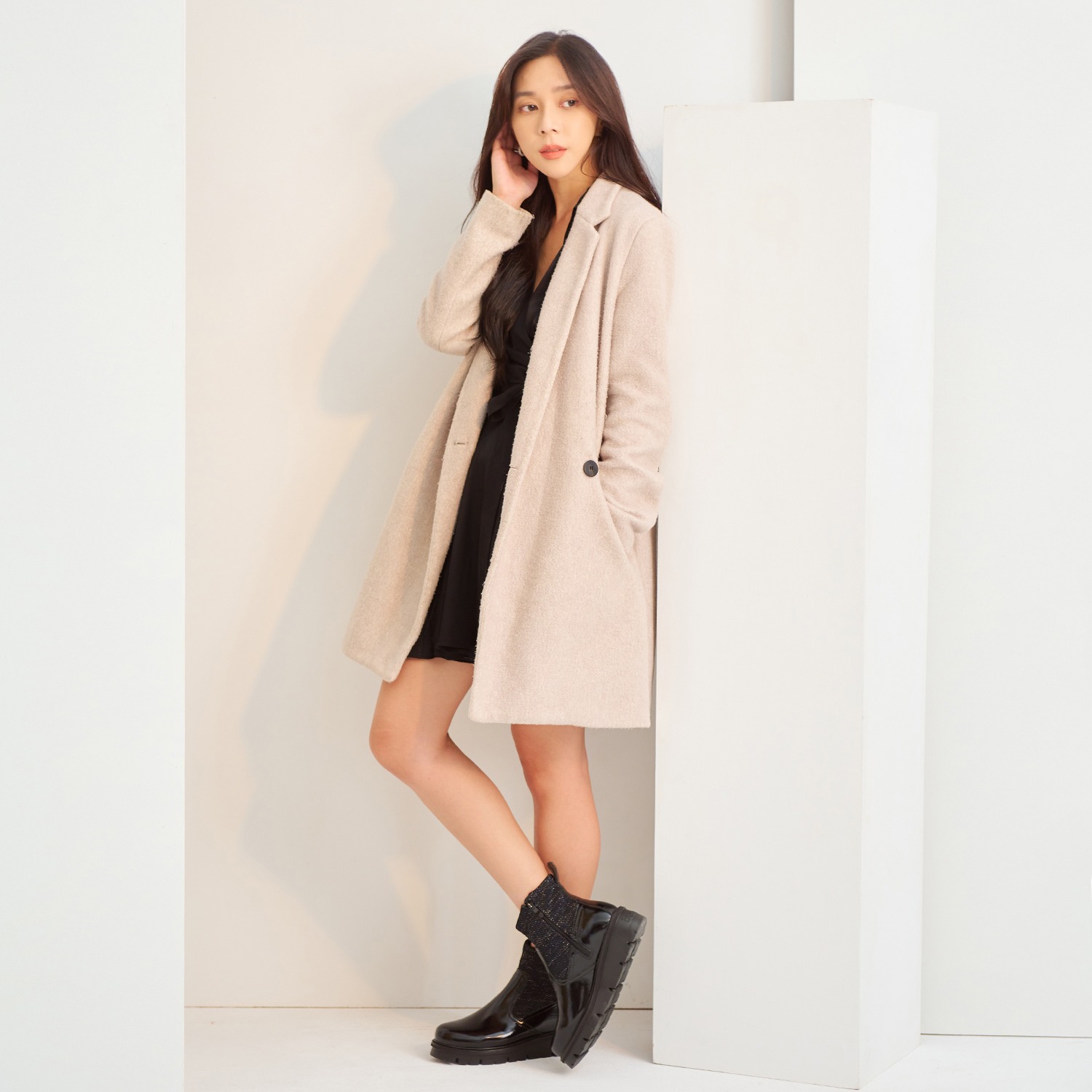 ブソラ 軽量厚底 レザーショートブーツ