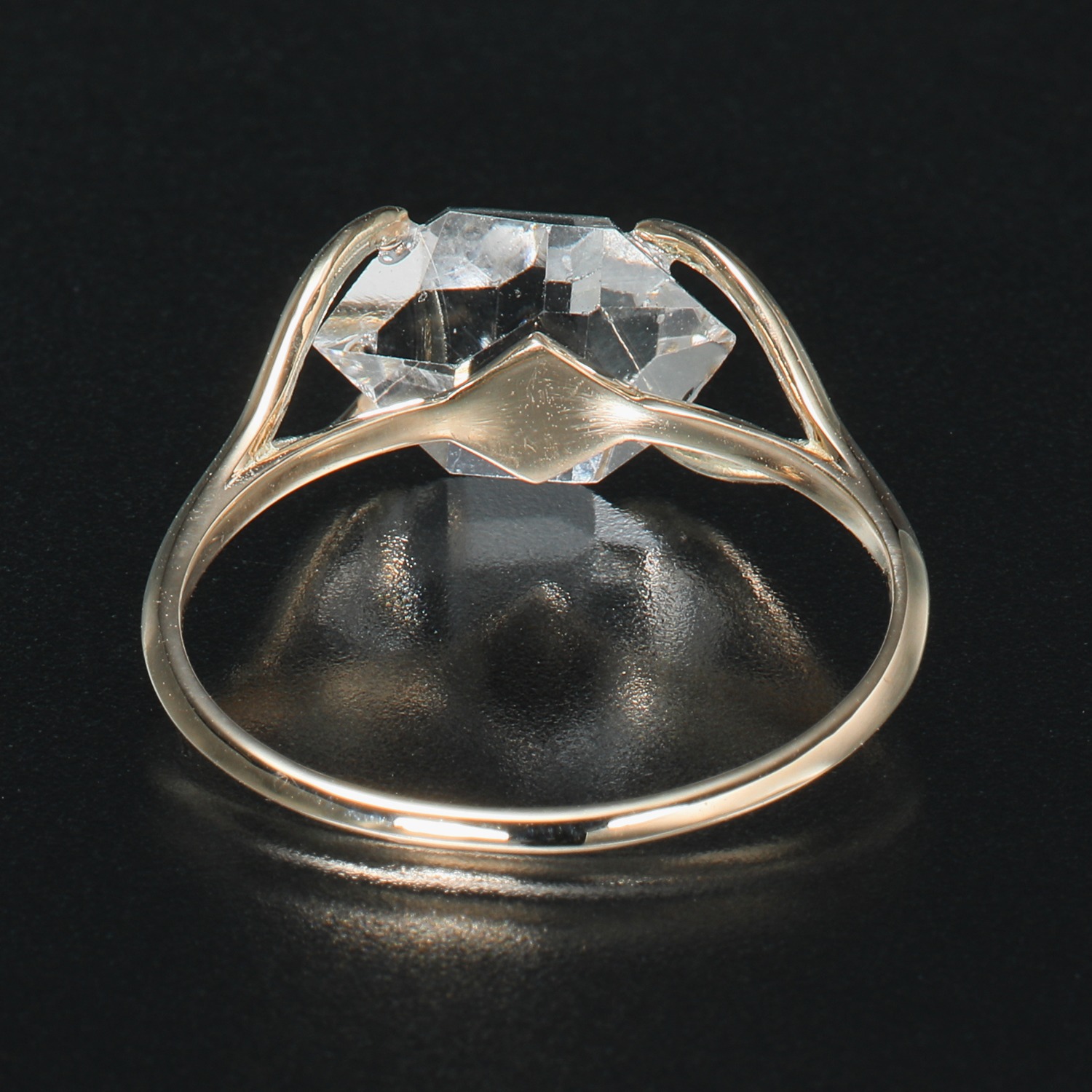 ハーキマーダイヤモンド １０Ｋ ロッククリスタルクォーツ ウィッシュボーン ソリティアデザイン ボリュームリング