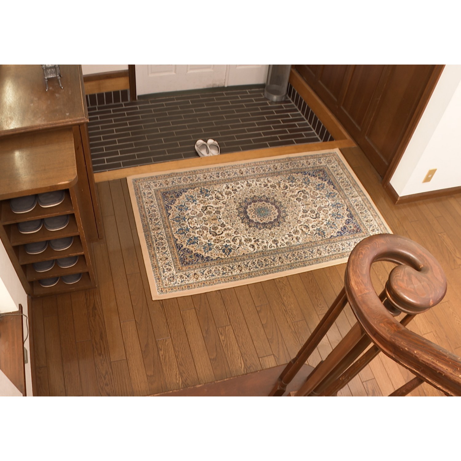 ＜９０×１５４ｃｍ＞イタリア製 ペルシャンデザイン カーペット “ナイン” 