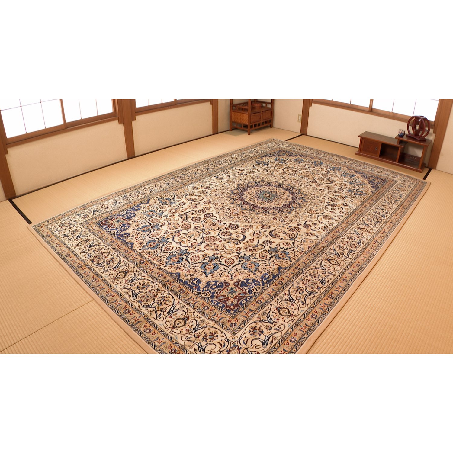 ＜２１０×３１０ｃｍ＞イタリア製 ペルシャンデザイン カーペット “ナイン” 