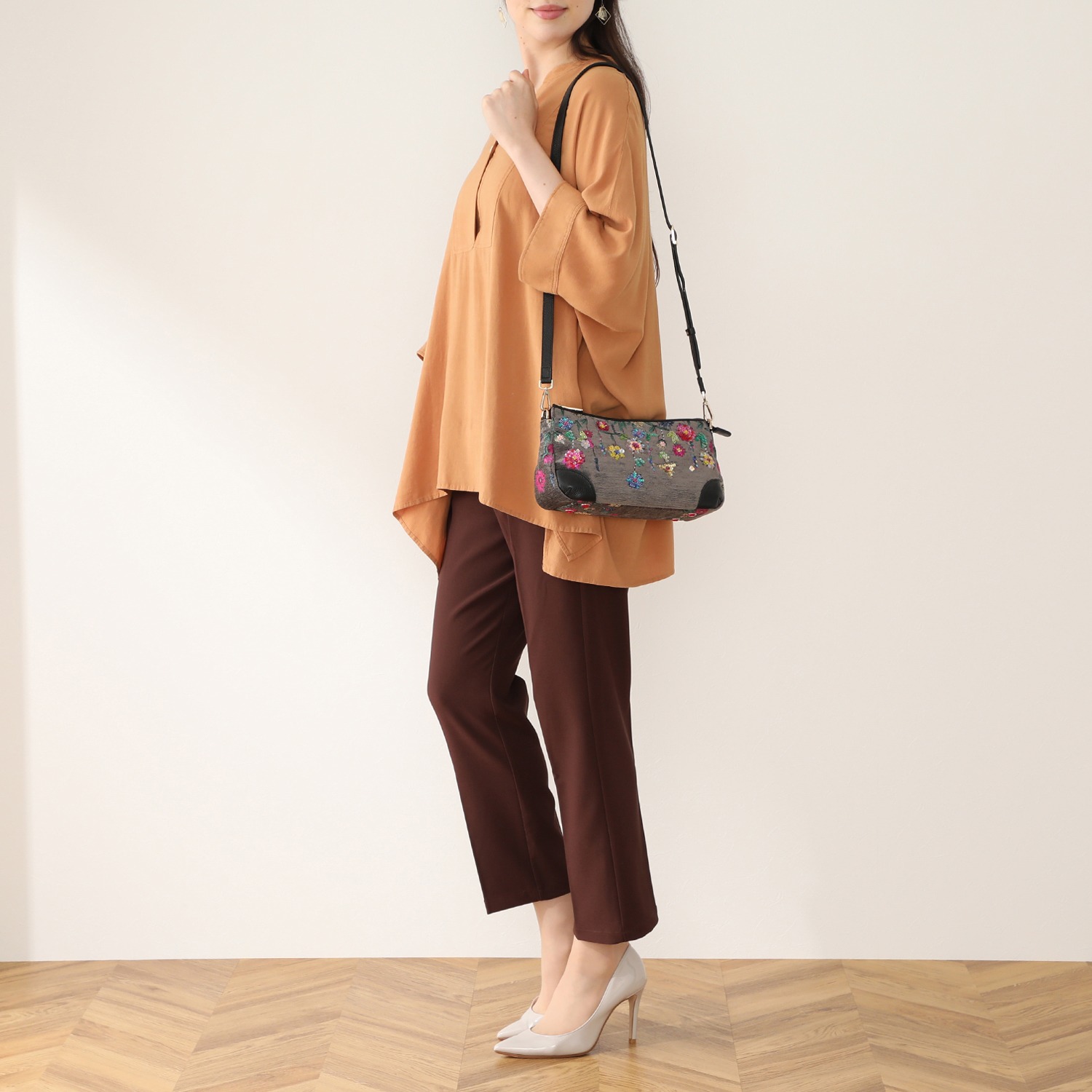 シンクビー！ ２ウェイショルダーバッグ “フラージェビーズ”