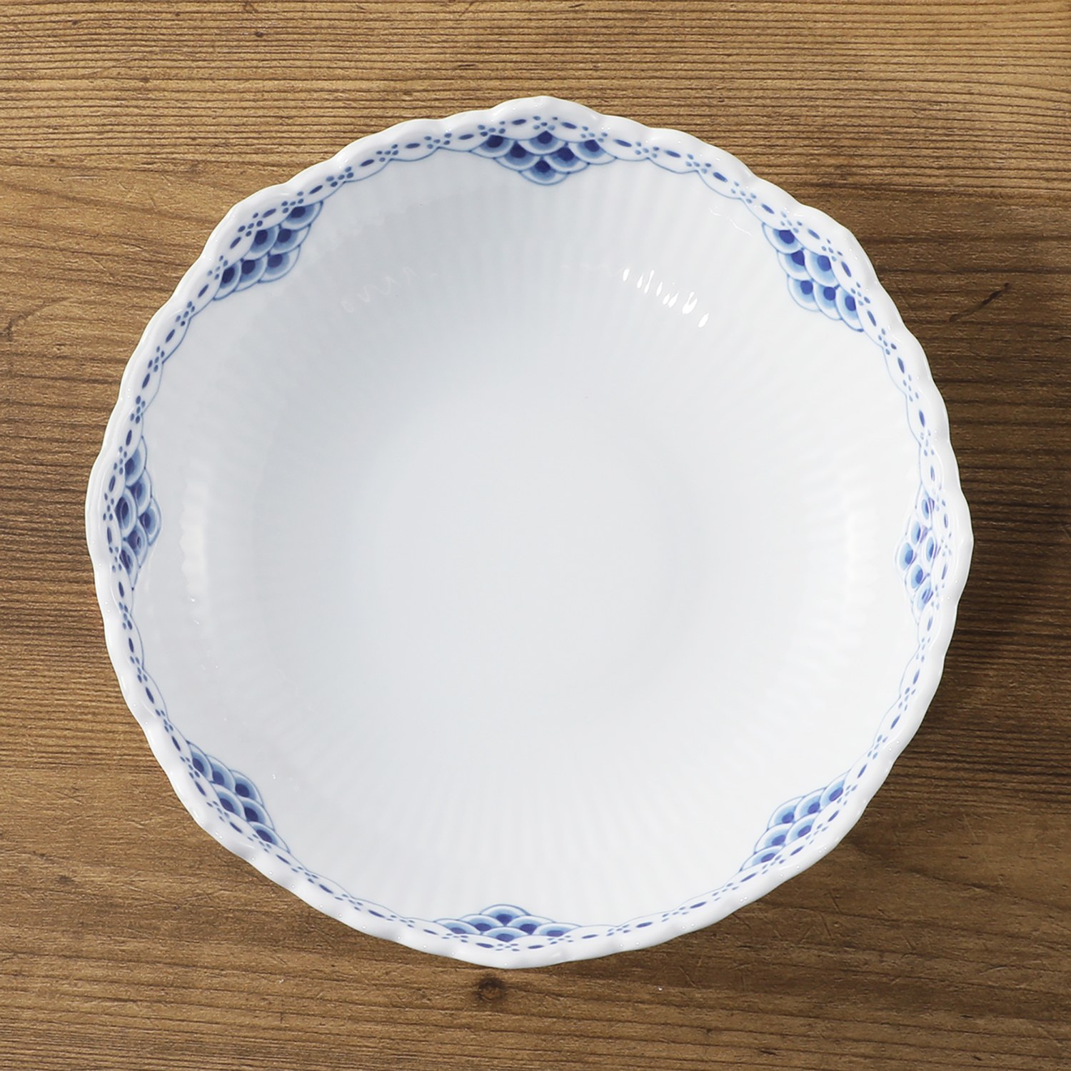 ロイヤル　コペンハーゲン プリンセス ケーキディッシュ 脚付