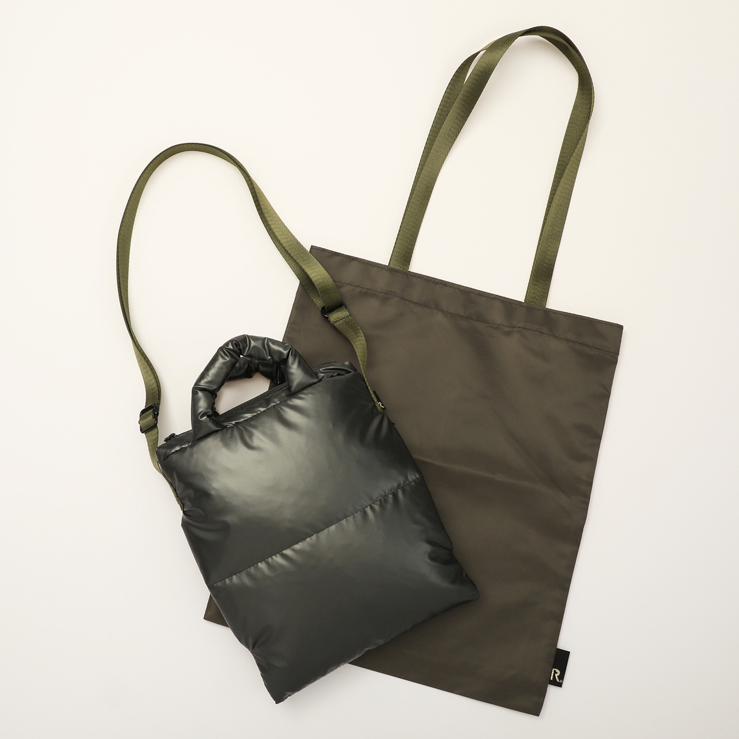 ルートート ２０周年記念！ “フェザールー サコッシュ”＆フラットトート ２点セット