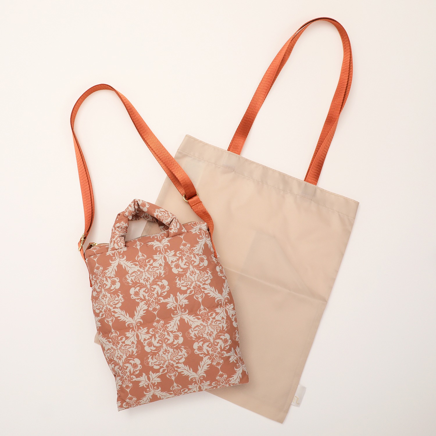 ルートート ２０周年記念！ “フェザールー サコッシュ”＆フラットトート ２点セット