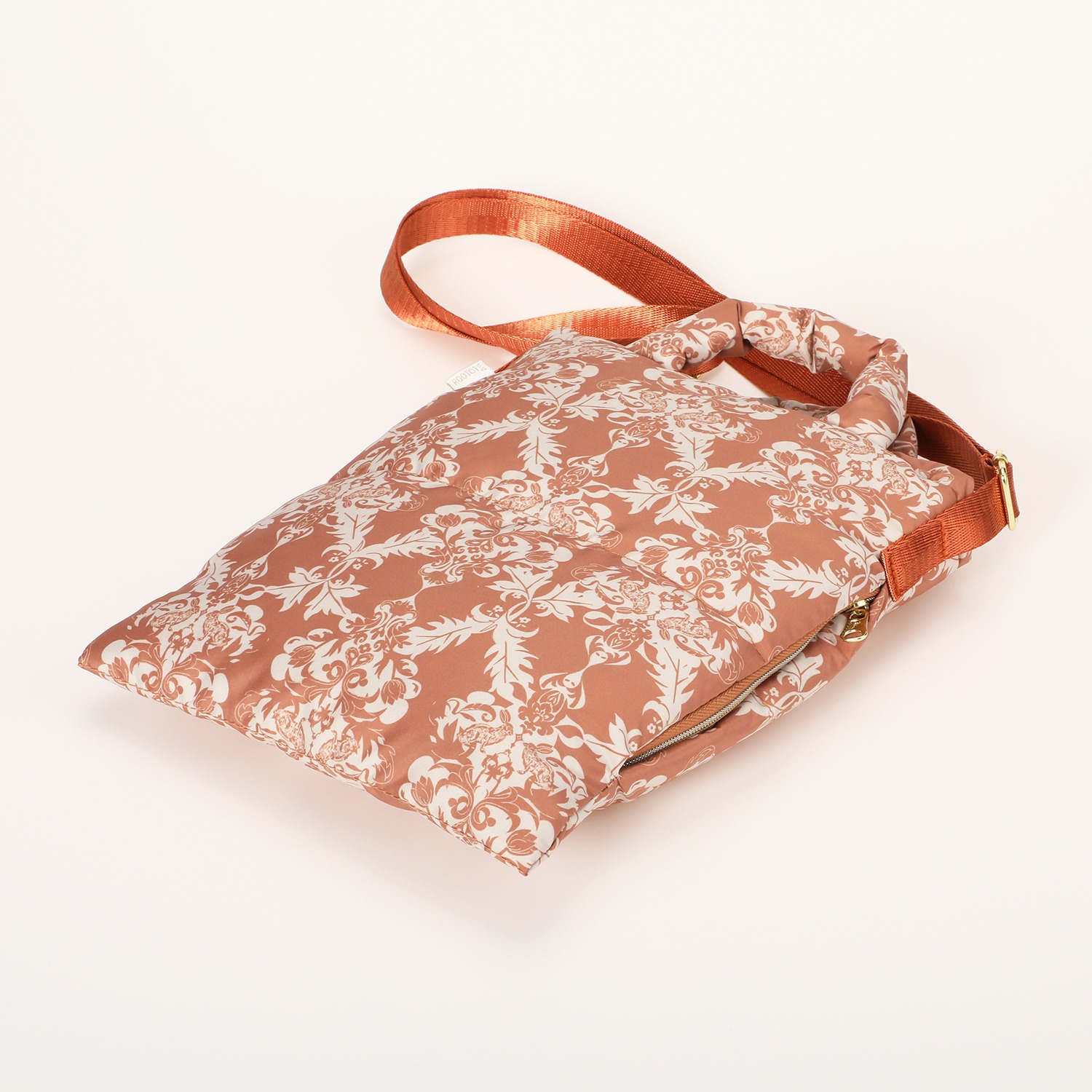 ルートート ２０周年記念！ “フェザールー サコッシュ”＆フラットトート ２点セット