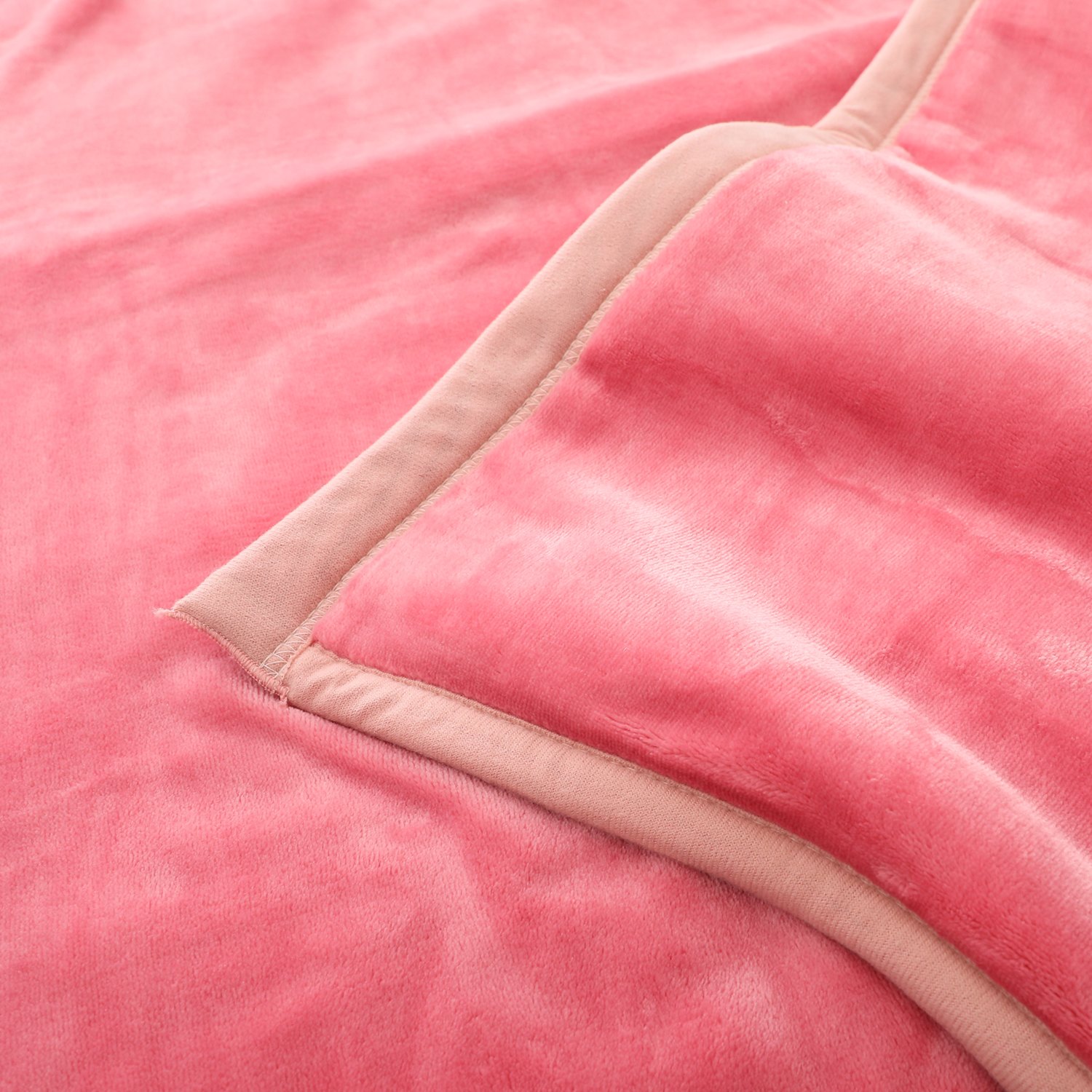 ＜セミダブル＞足元あったか＆ふんわりなめらか！ 贅沢２枚合わせ 掛け・敷き兼用タイプ フランネル電気毛布 