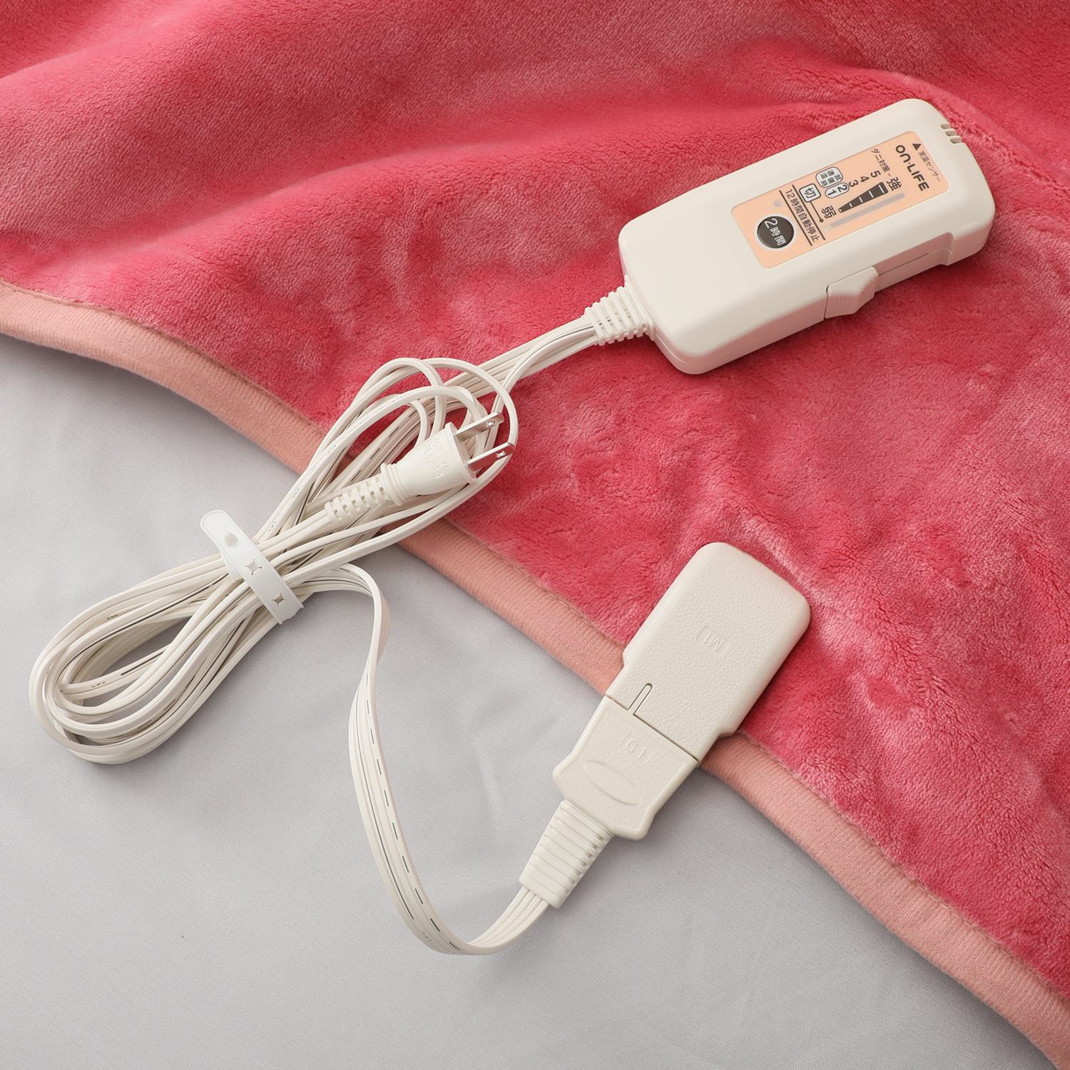 ＜セミダブル＞足元あったか＆ふんわりなめらか！ 贅沢２枚合わせ 掛け・敷き兼用タイプ フランネル電気毛布 