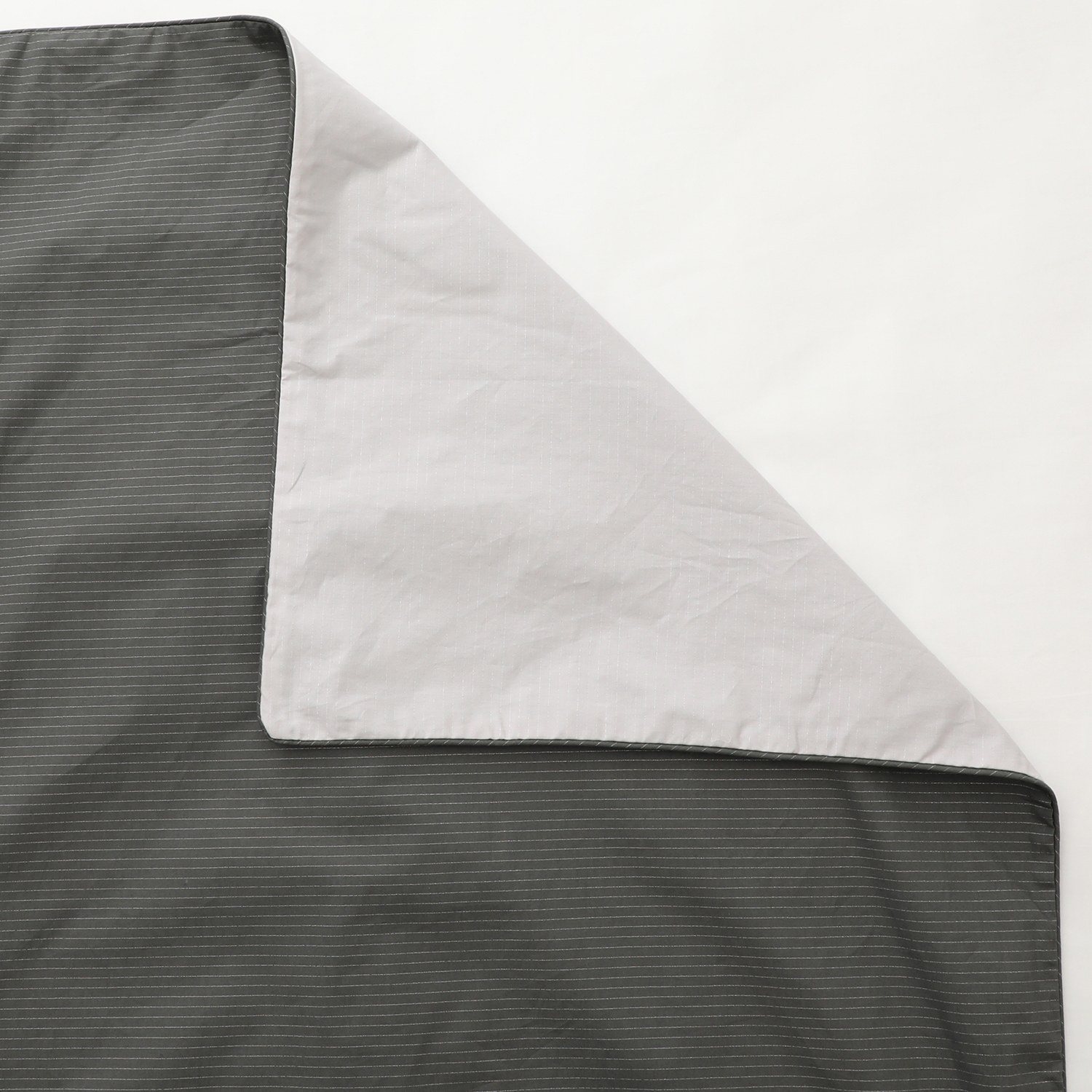 ＜約８０×８０ｃｍ＞純銀の糸で 抗菌防臭＆帯電防止 フトンノマスク 枕カバー 