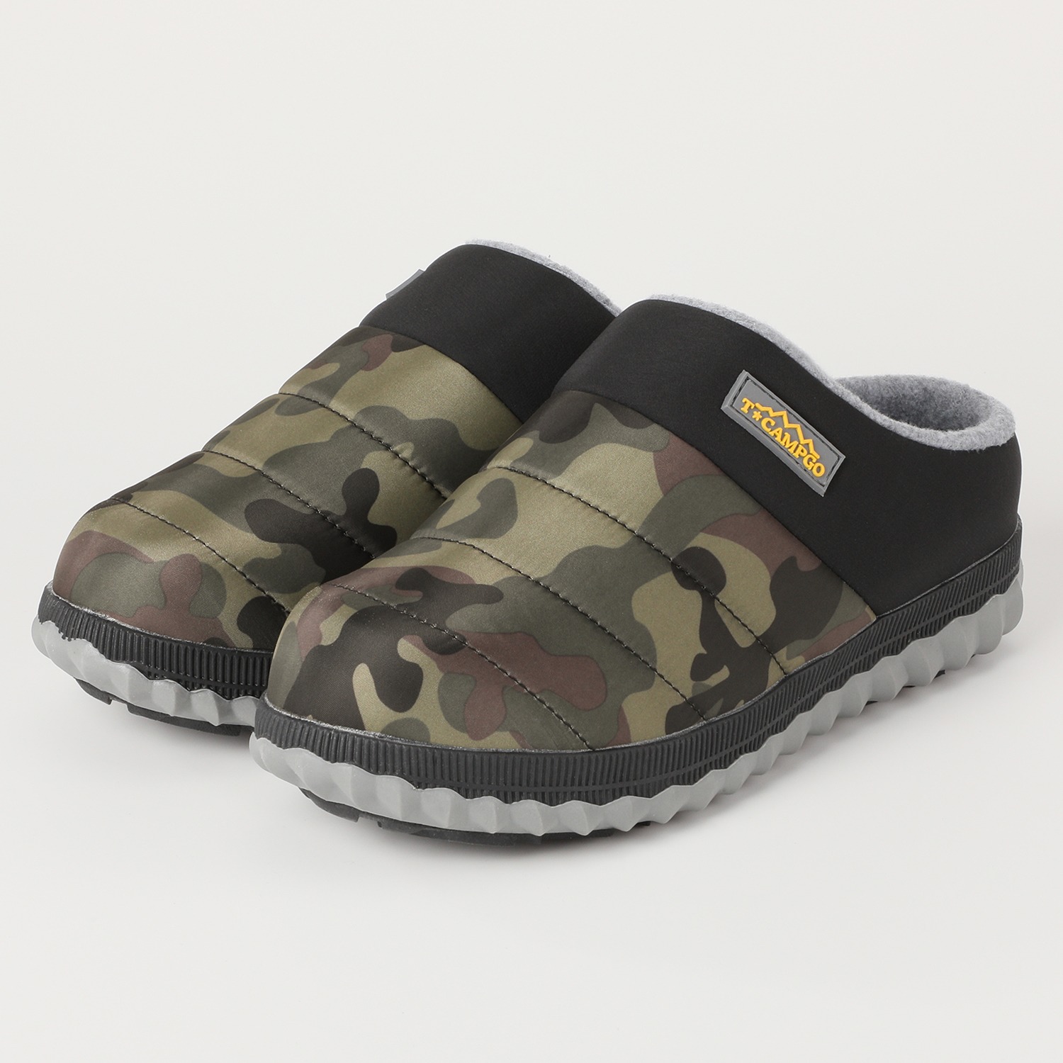 トーキョーキャンプゴー ナイロンキルティング ふわふわインソール サボシューズ