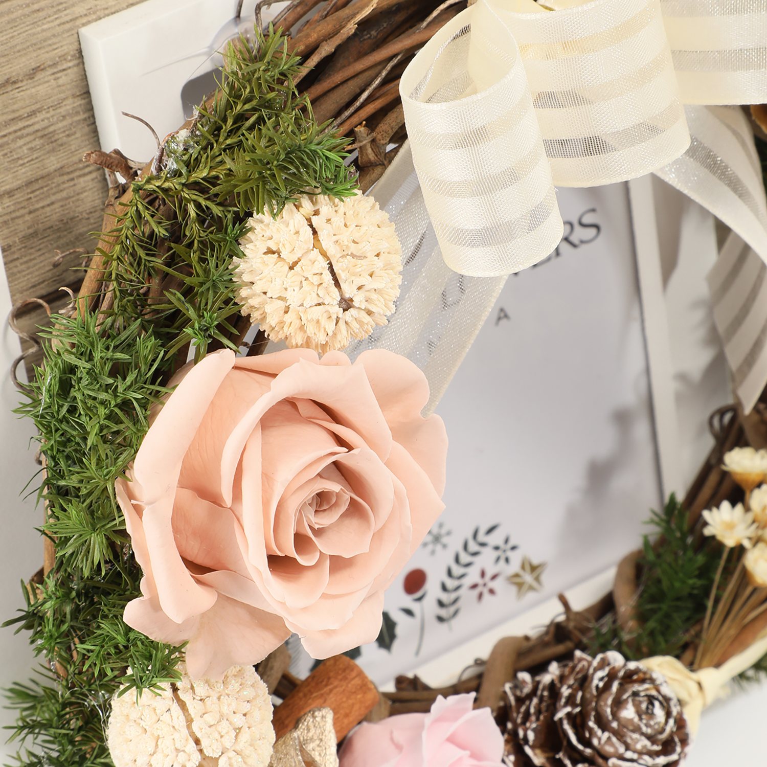 ＳＯＢＩ　ＦＬＯＷＥＲＳ ＧＩＮＺＡ プリザーブドフラワー クリスマス ミニリースフレーム “ブーケ・ド・アムール”