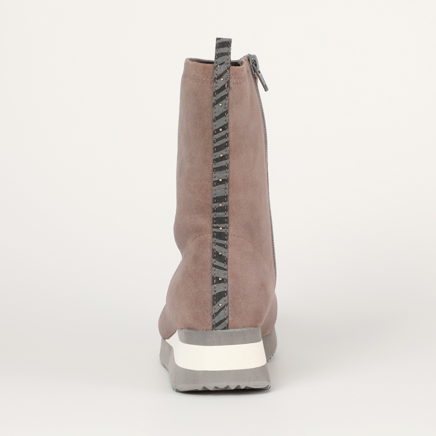 アルファキュービック 山羊革 軽量ミディ丈ブーツ