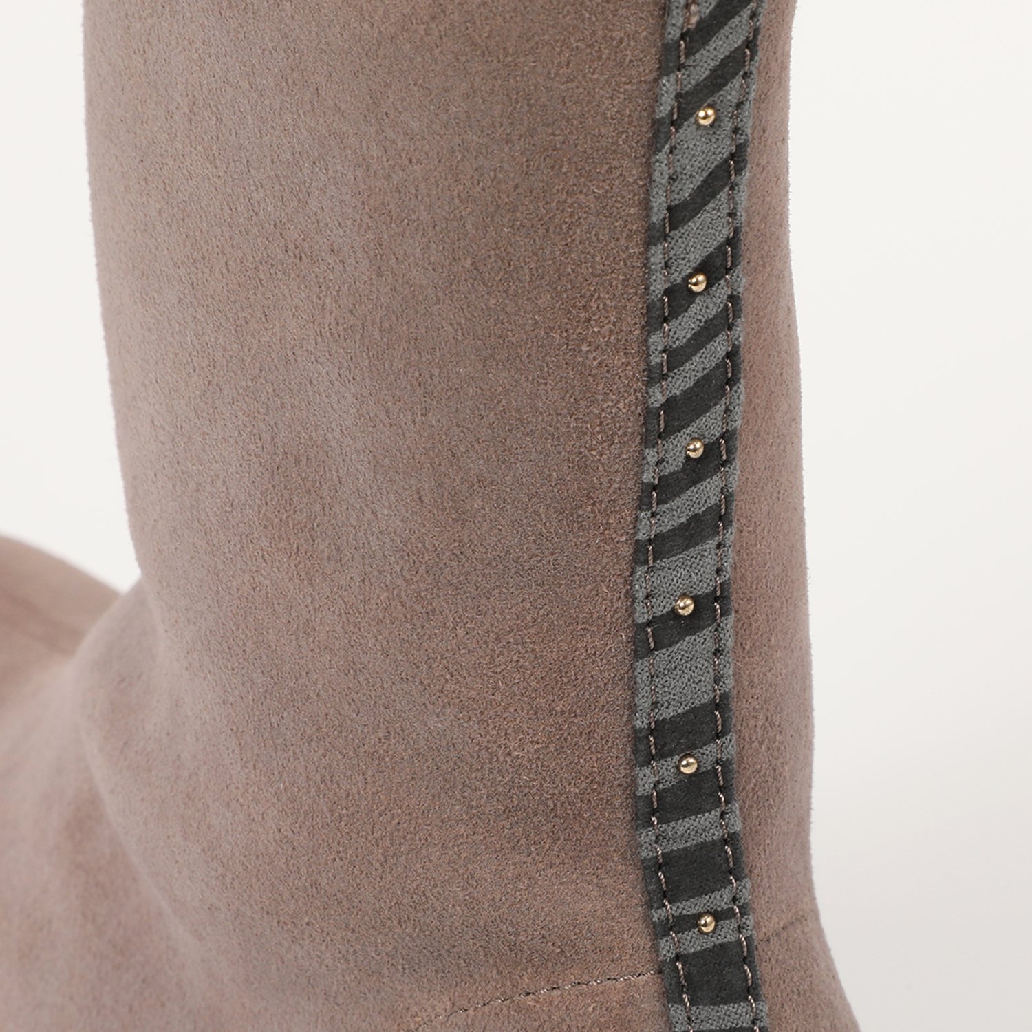 アルファキュービック 山羊革 軽量ミディ丈ブーツ