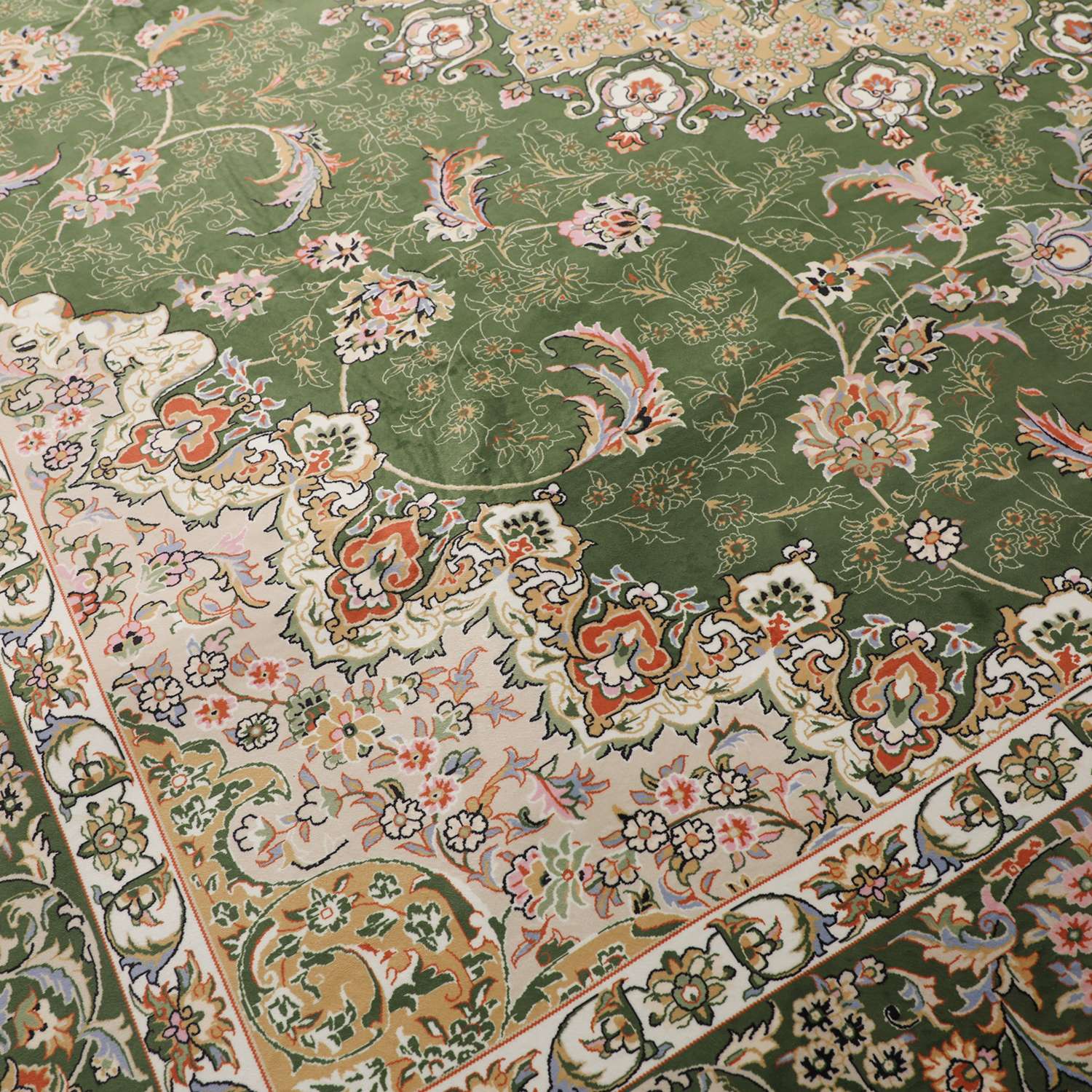 ＜１９０×１９０ｃｍ＞お手入れ簡単！ 洗える柔らかカーペット “オリエンタル” 