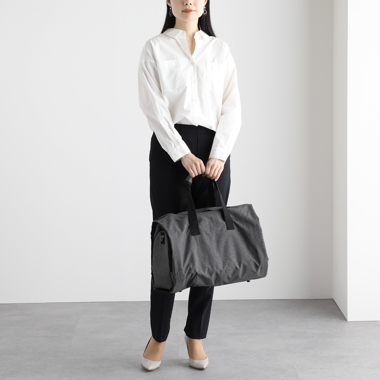 ７つのポケットで仕分けて すっきり大容量収納！ 着物も入る フォーマル洋服バッグ