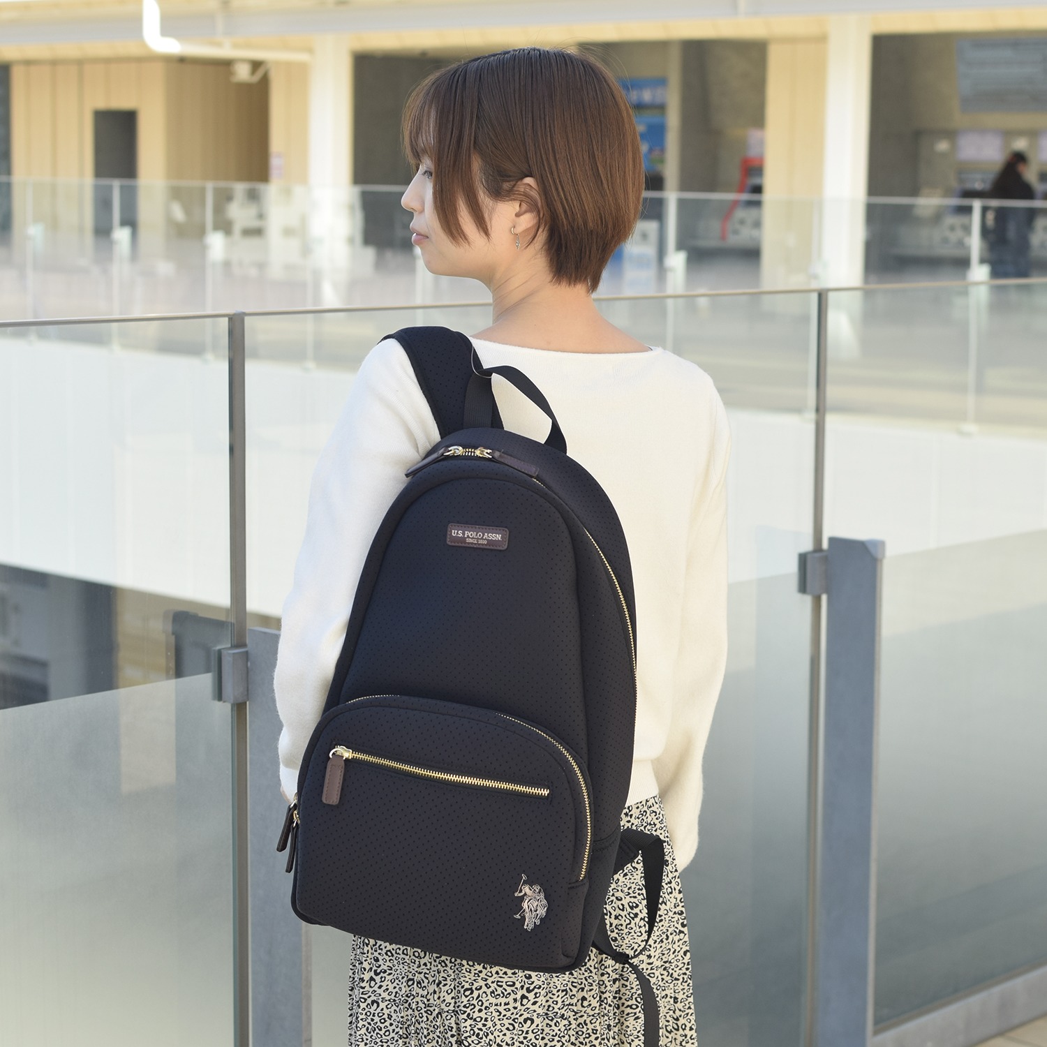 ユーエスポロ　アッスン ハイブリッドボンディング パンチングデザイン リュックサック