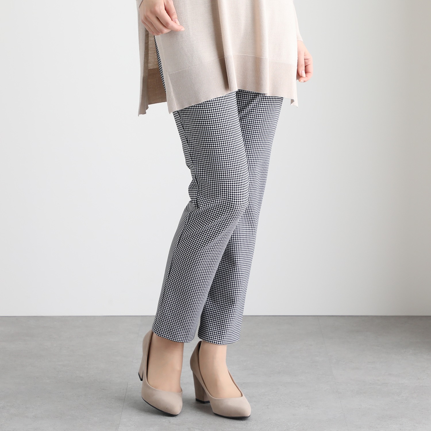 ピーツー 吸湿発熱・吸放湿 裏起毛 千鳥柄スリムパンツ