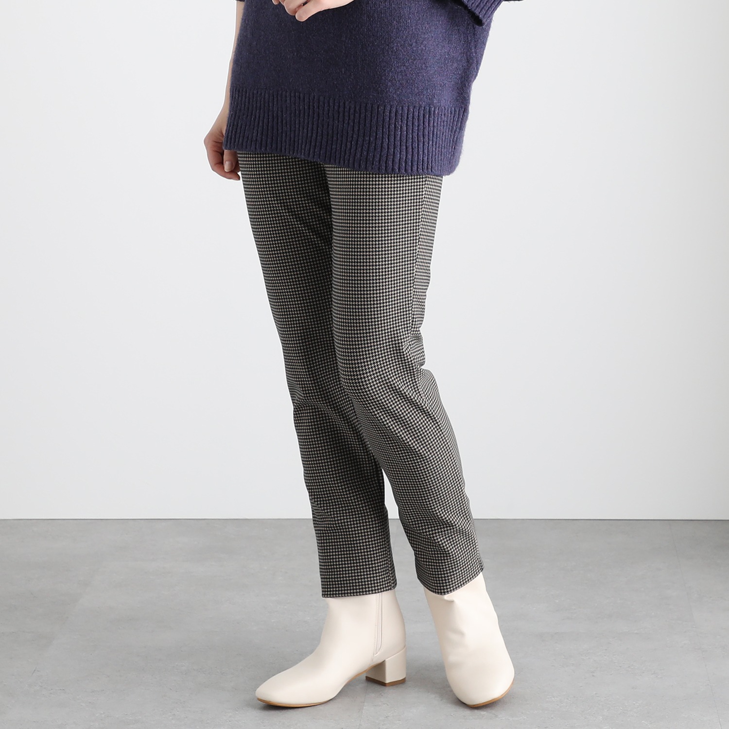 ピーツー 吸湿発熱・吸放湿 裏起毛 千鳥柄スリムパンツ