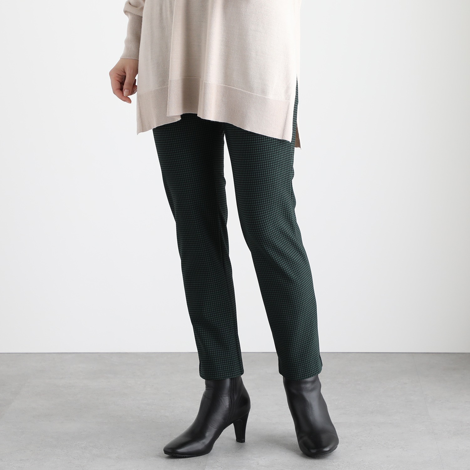 ピーツー 吸湿発熱・吸放湿 裏起毛 千鳥柄スリムパンツ