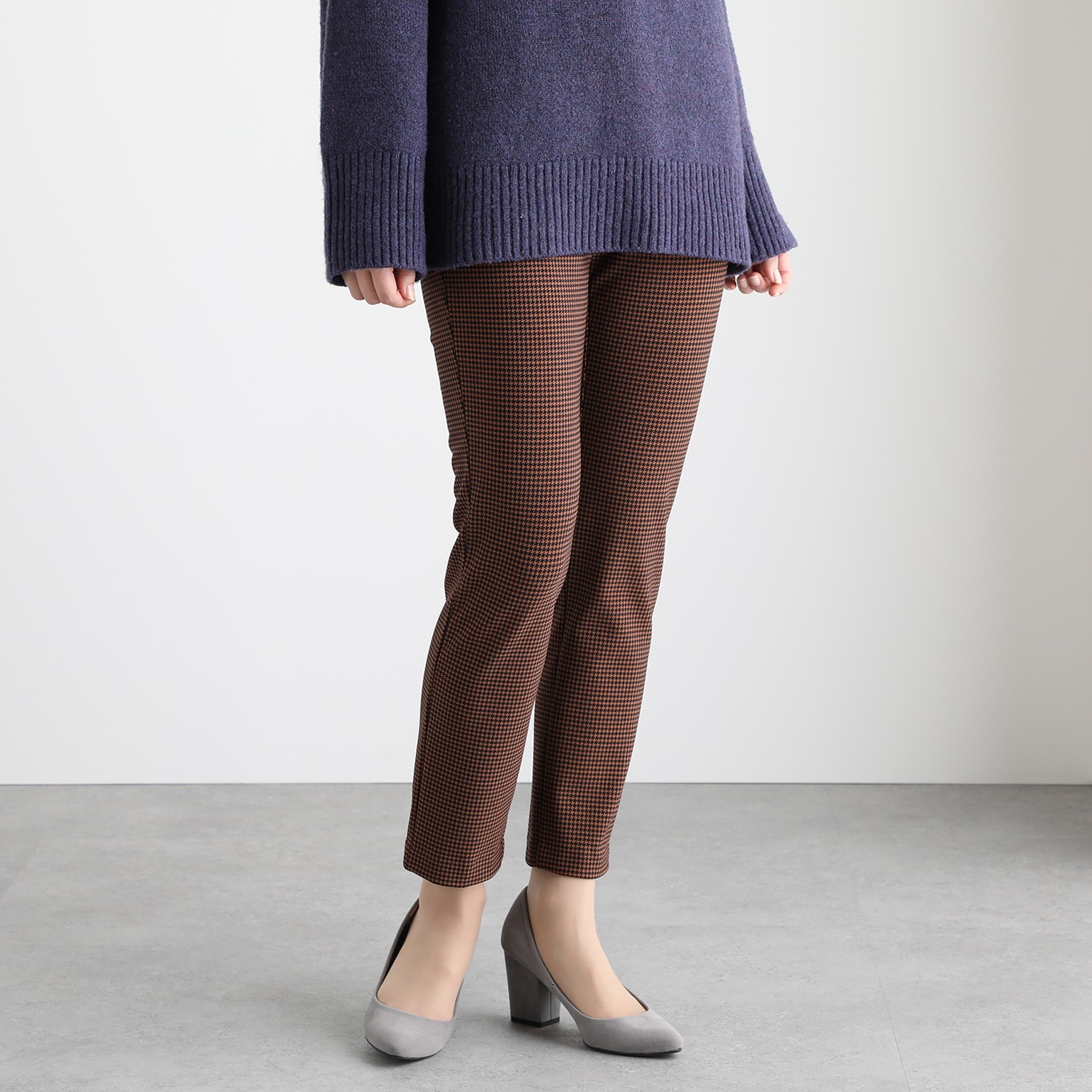 ピーツー 吸湿発熱・吸放湿 裏起毛 千鳥柄スリムパンツ