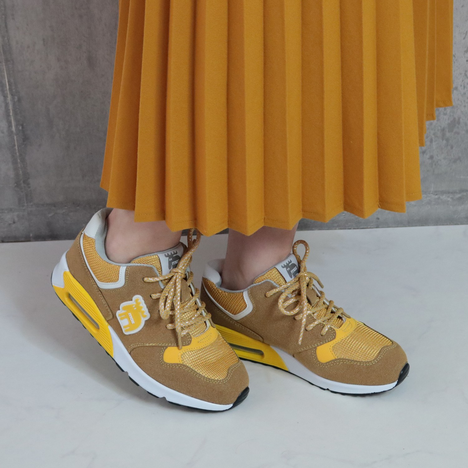 モズ メッシュコンビネーション 軽量 レースアップスニーカー