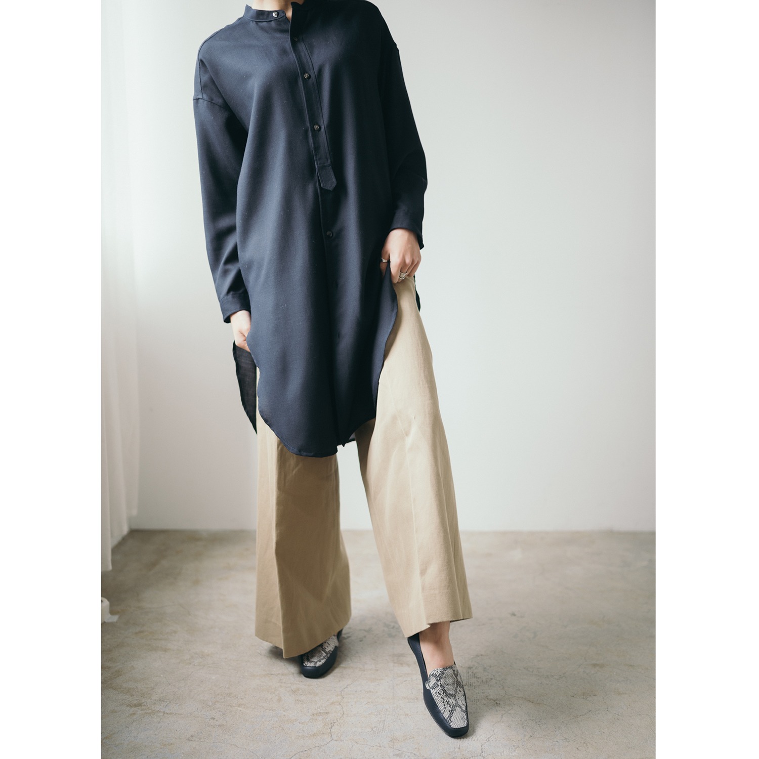 シェルシェエトワール 日本製牛革柔らか仕立て あか抜けモカシン ローヒールパンプス