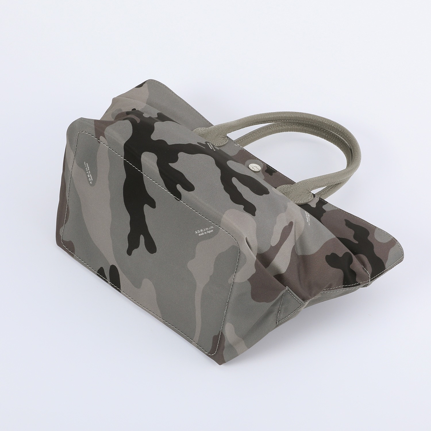 エーディーエムジェイ イタリア　リモンタ社 ナイロン使用 ボトムアクセント トートバッグ