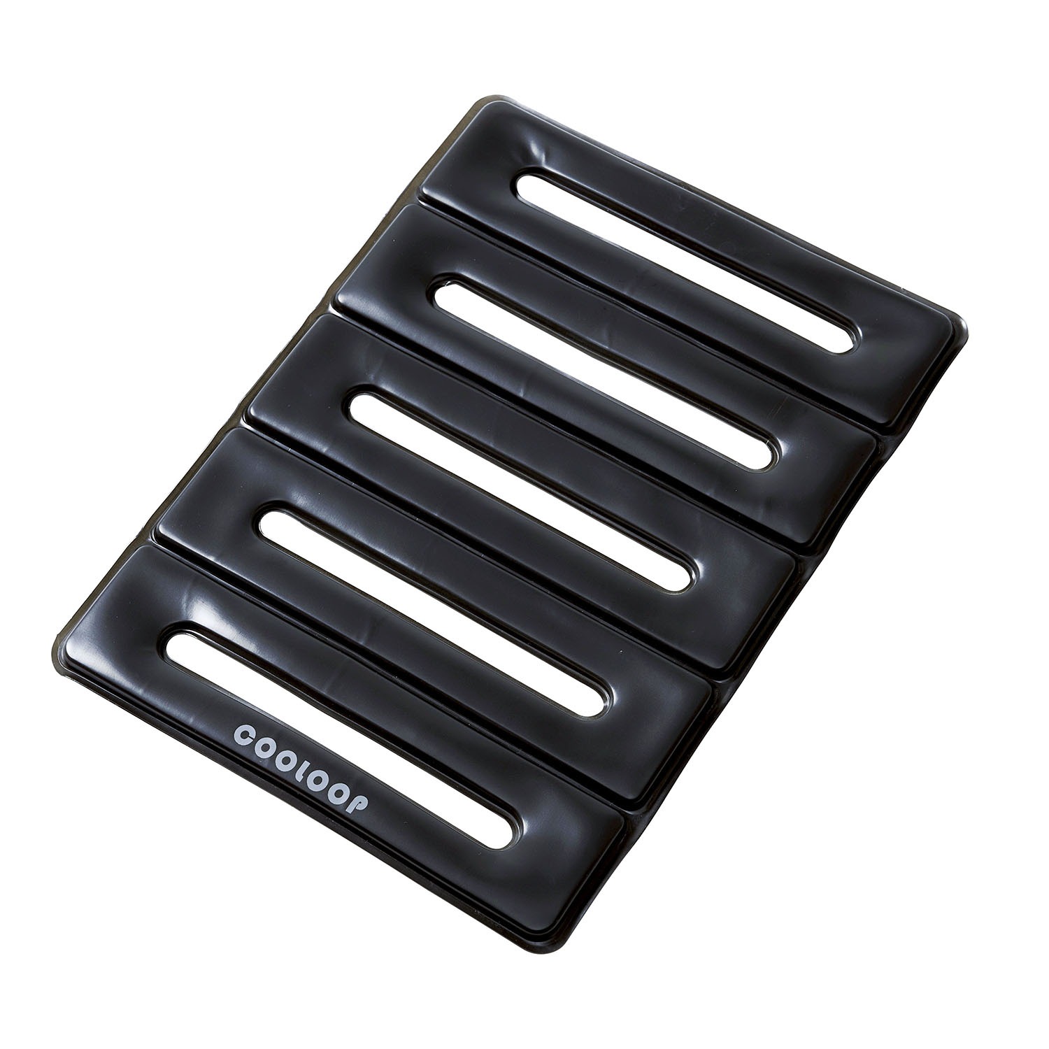 リュックに取り付けて 蒸れやすい背中を快適に！ ＣＯＯＬＯＯＰ アイスメッシュフレーム