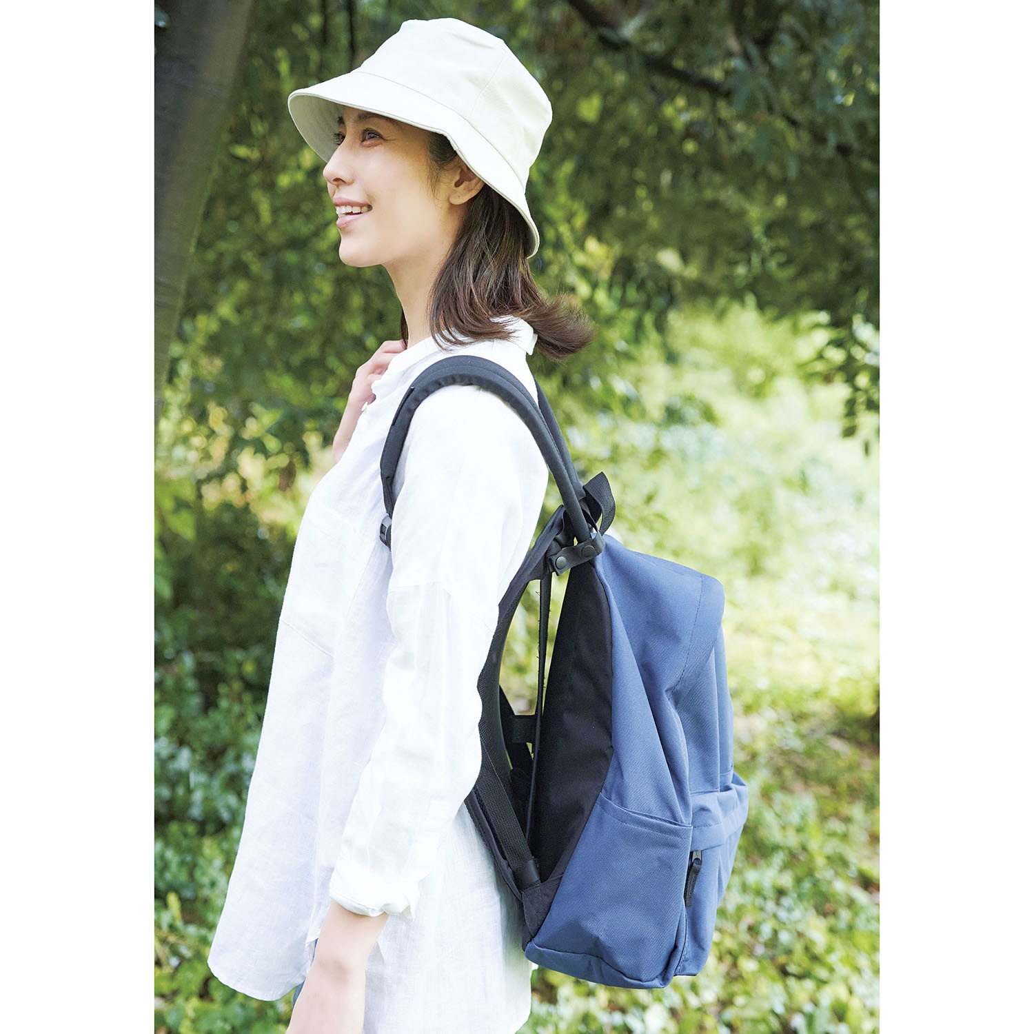 リュックに取り付けて 蒸れやすい背中を快適に！ ＣＯＯＬＯＯＰ アイスメッシュフレーム