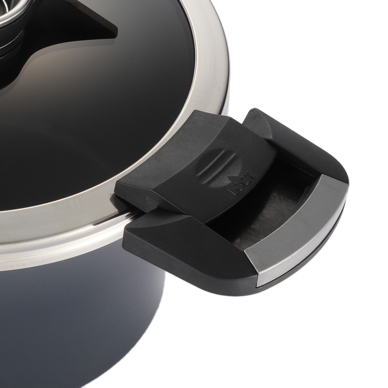 短時間の加熱で 味がしみ込む！ シェフリア 味しみ鍋