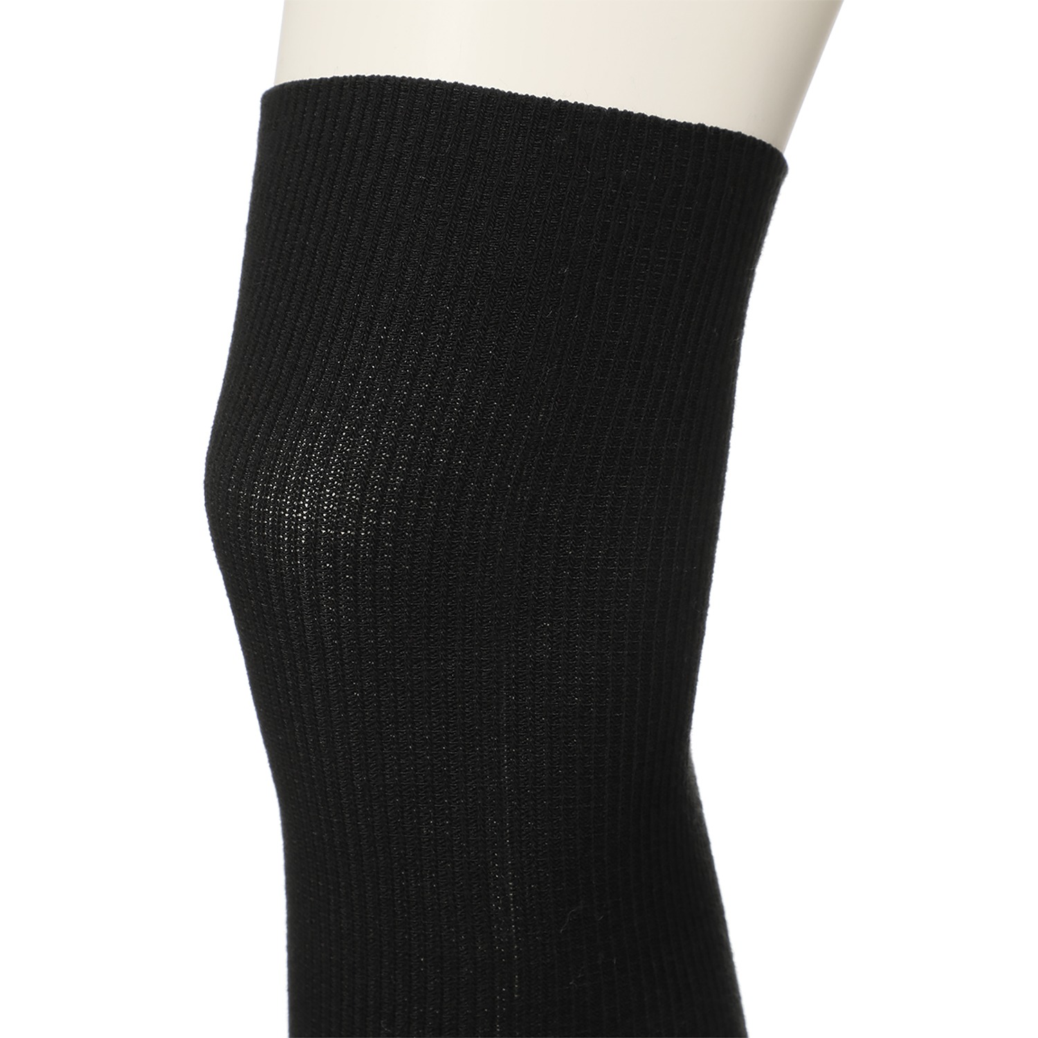 リオッサ 足首キュッ！ ひざ裏ゆったりの快適着圧 寝るときソックスＩＶ ４足セット